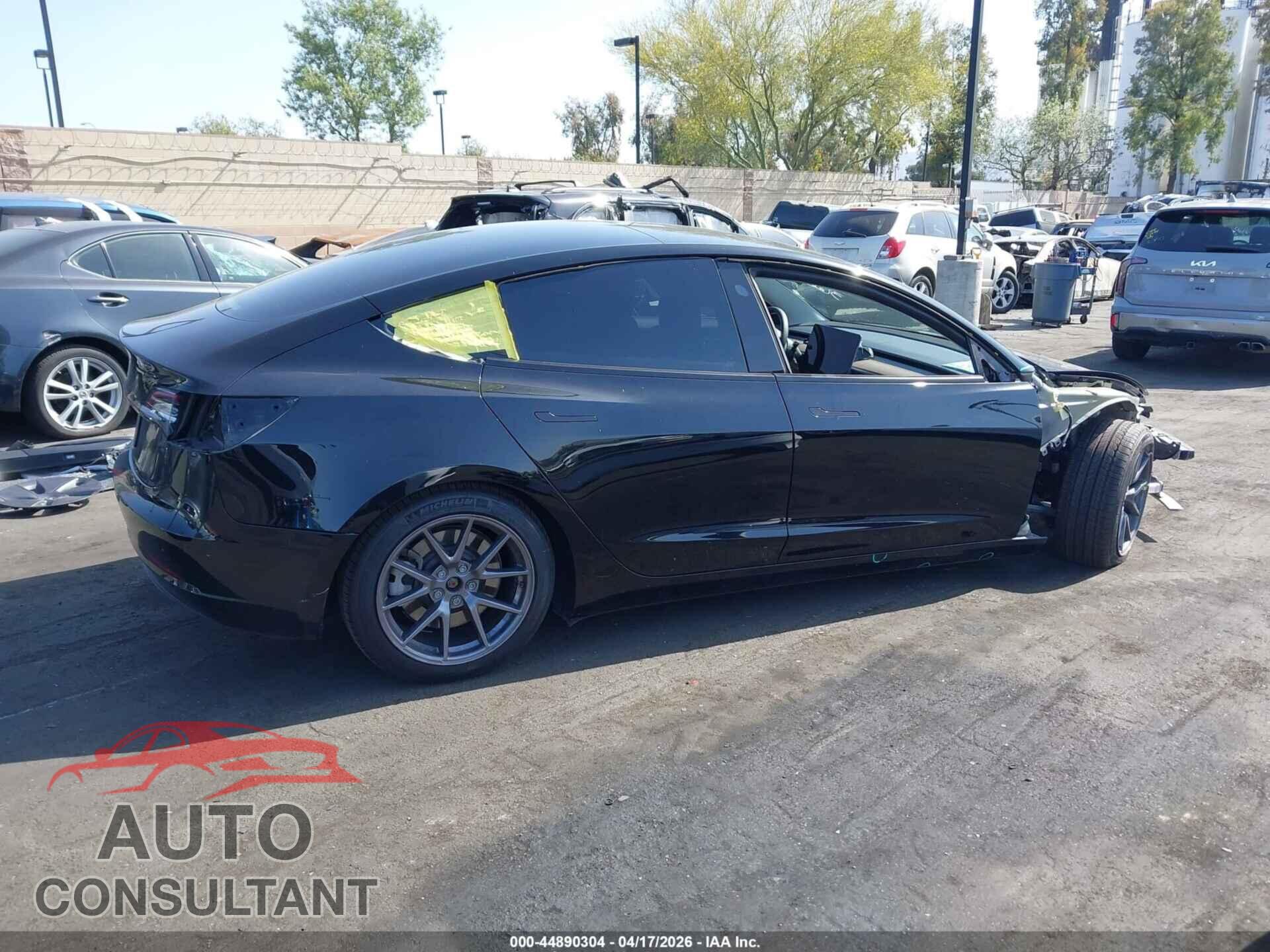 TESLA MODEL 3 2023 - 5YJ3E1EA9PF427095