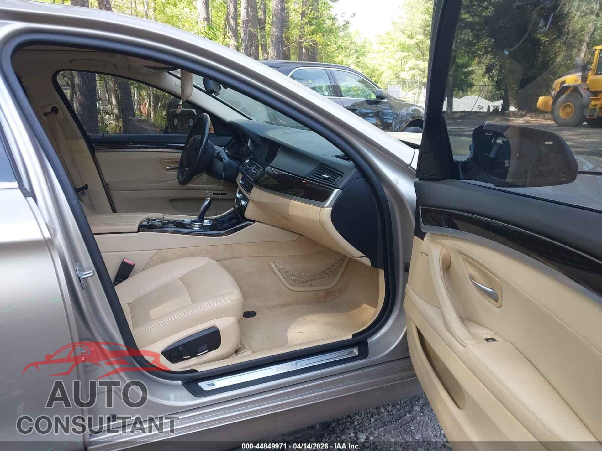 BMW 528I 2015 - WBA5A5C54FD513287