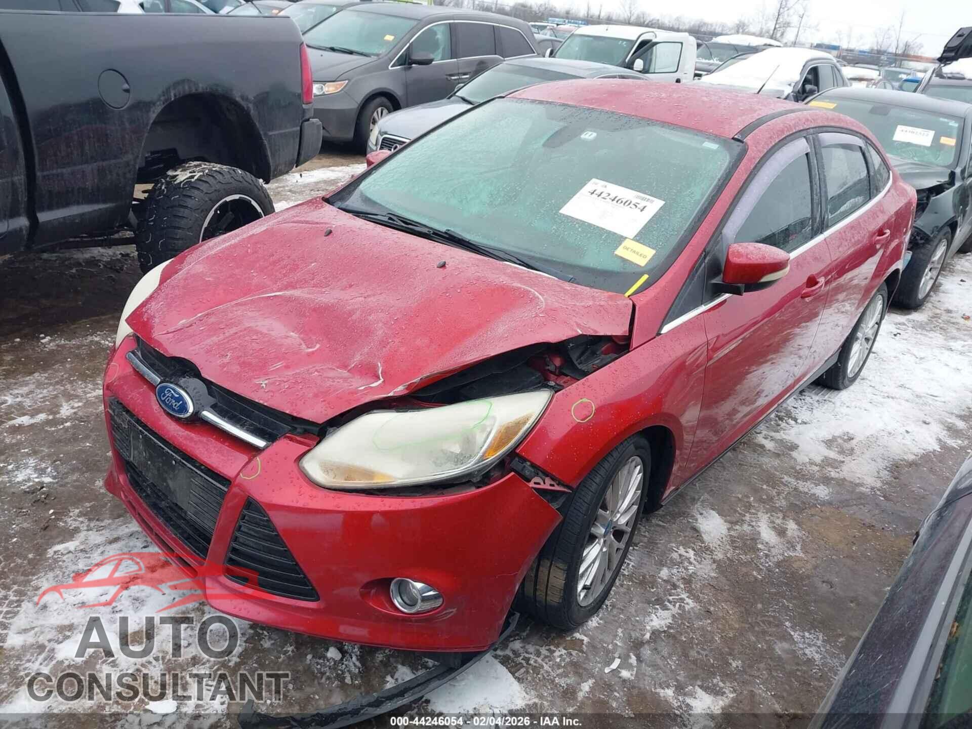 FORD FOCUS 2012 - 1FAHP3H24CL214830
