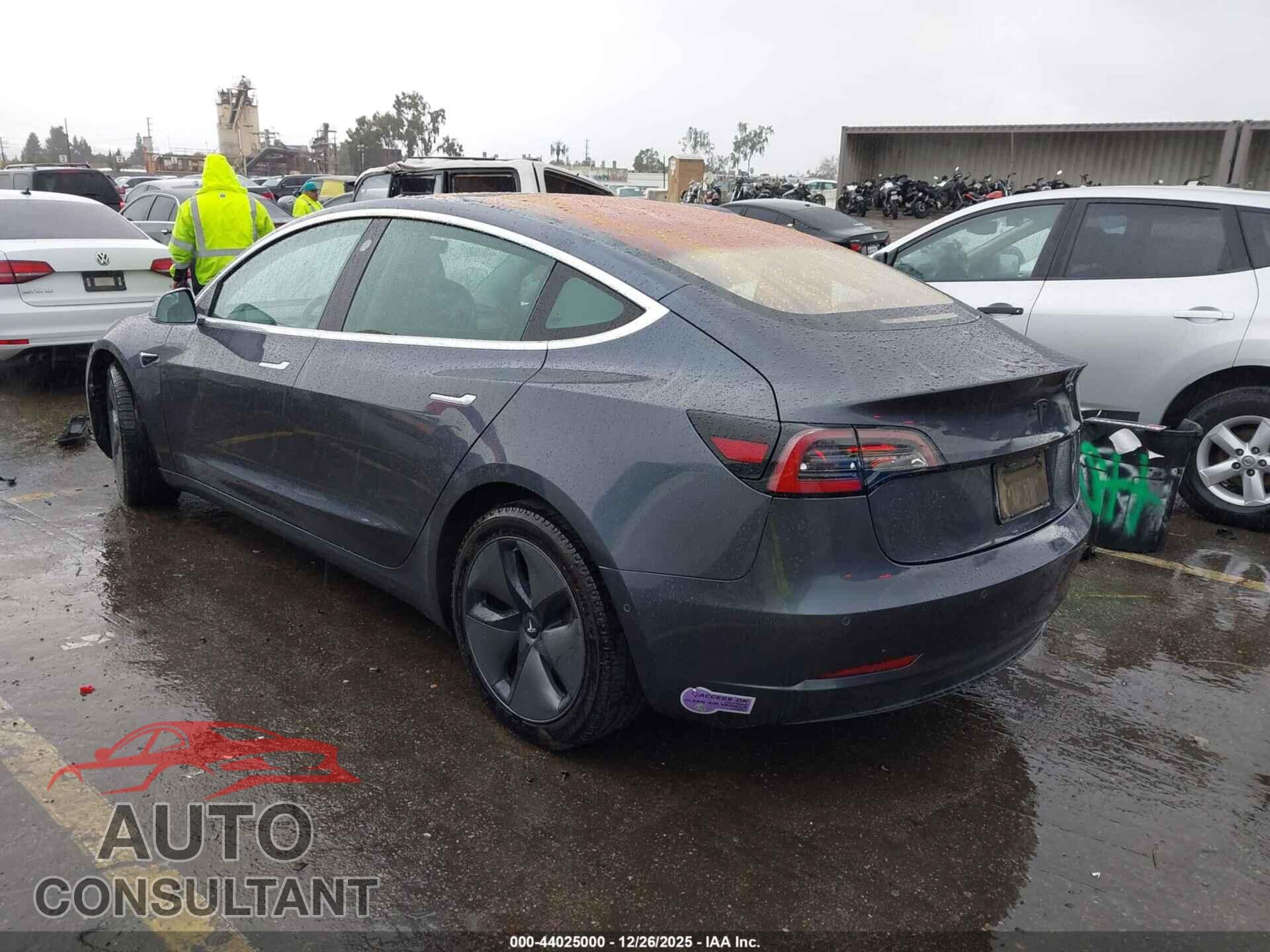 TESLA MODEL 3 2018 - 5YJ3E1EA2JF158963