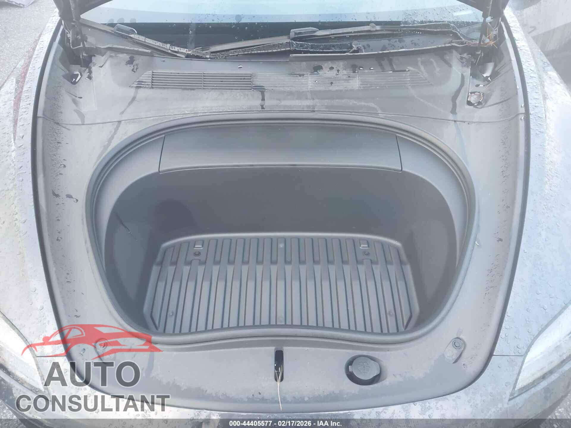TESLA MODEL 3 2024 - 5YJ3E1EA2RF746891