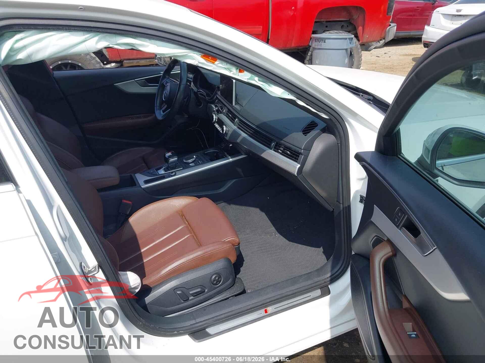 AUDI A4 2018 - WAULMAF44JA077917