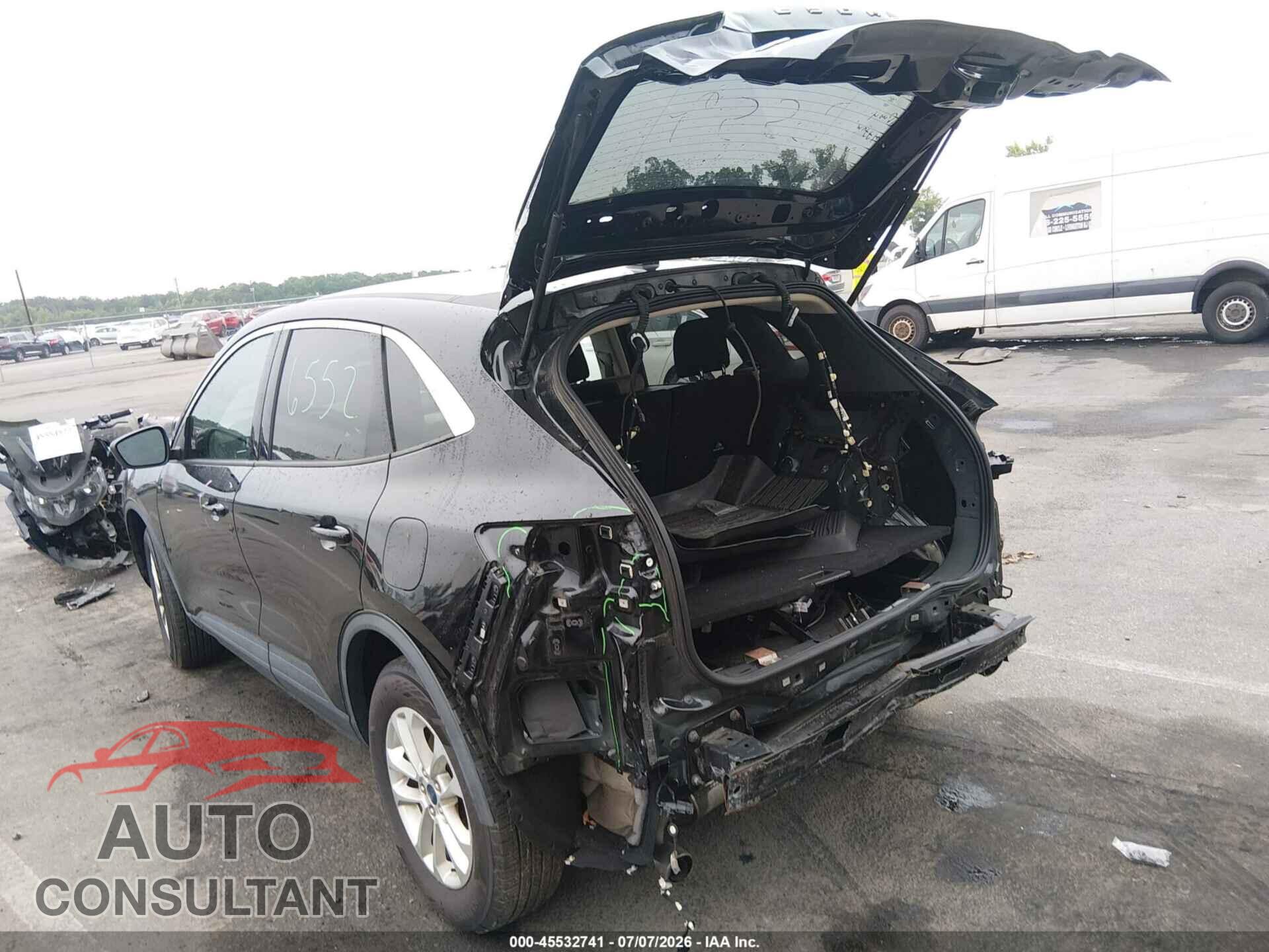 FORD ESCAPE 2020 - 1FMCU9G68LUA04371