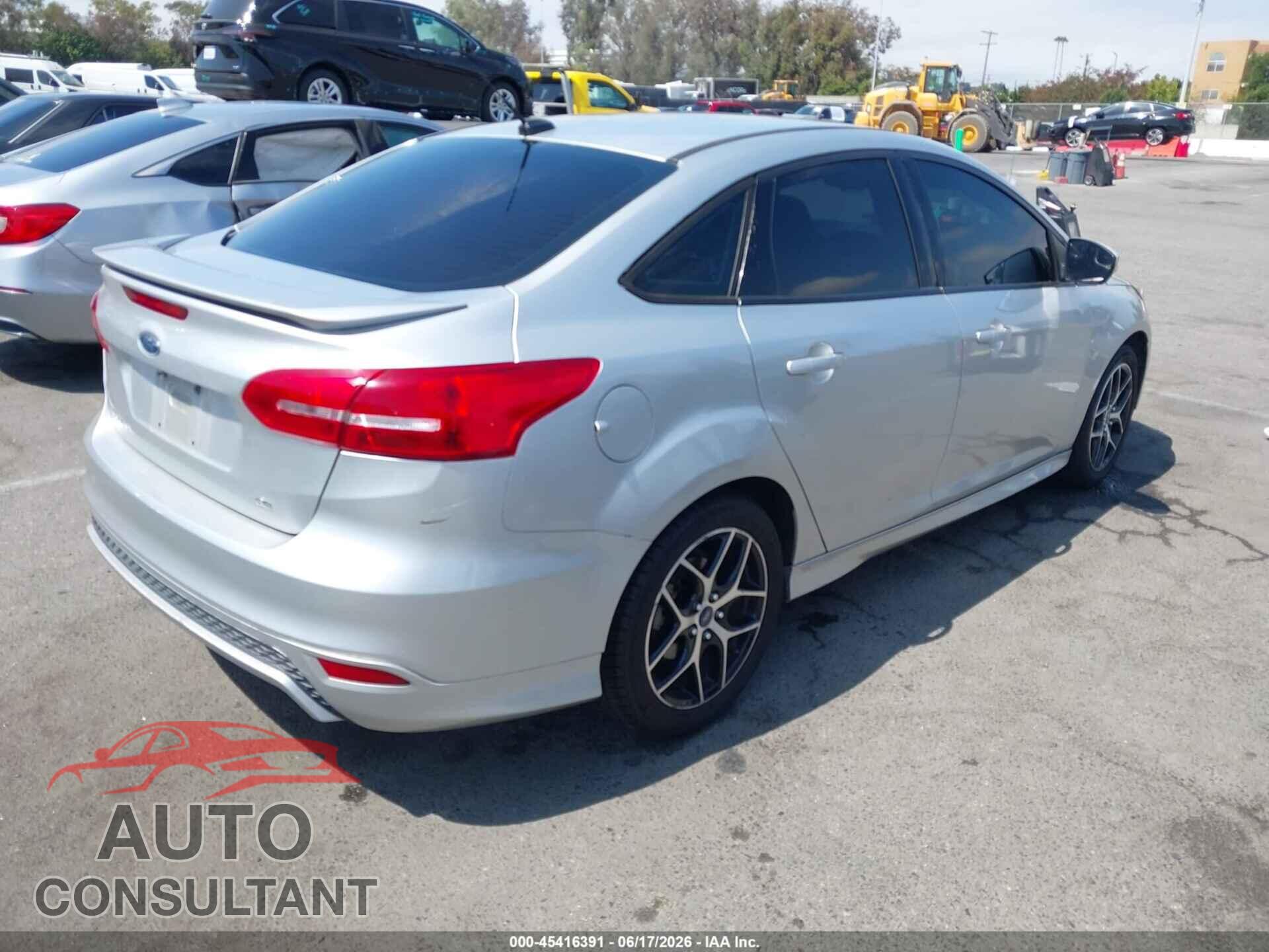 FORD FOCUS 2016 - 1FADP3F20GL246746