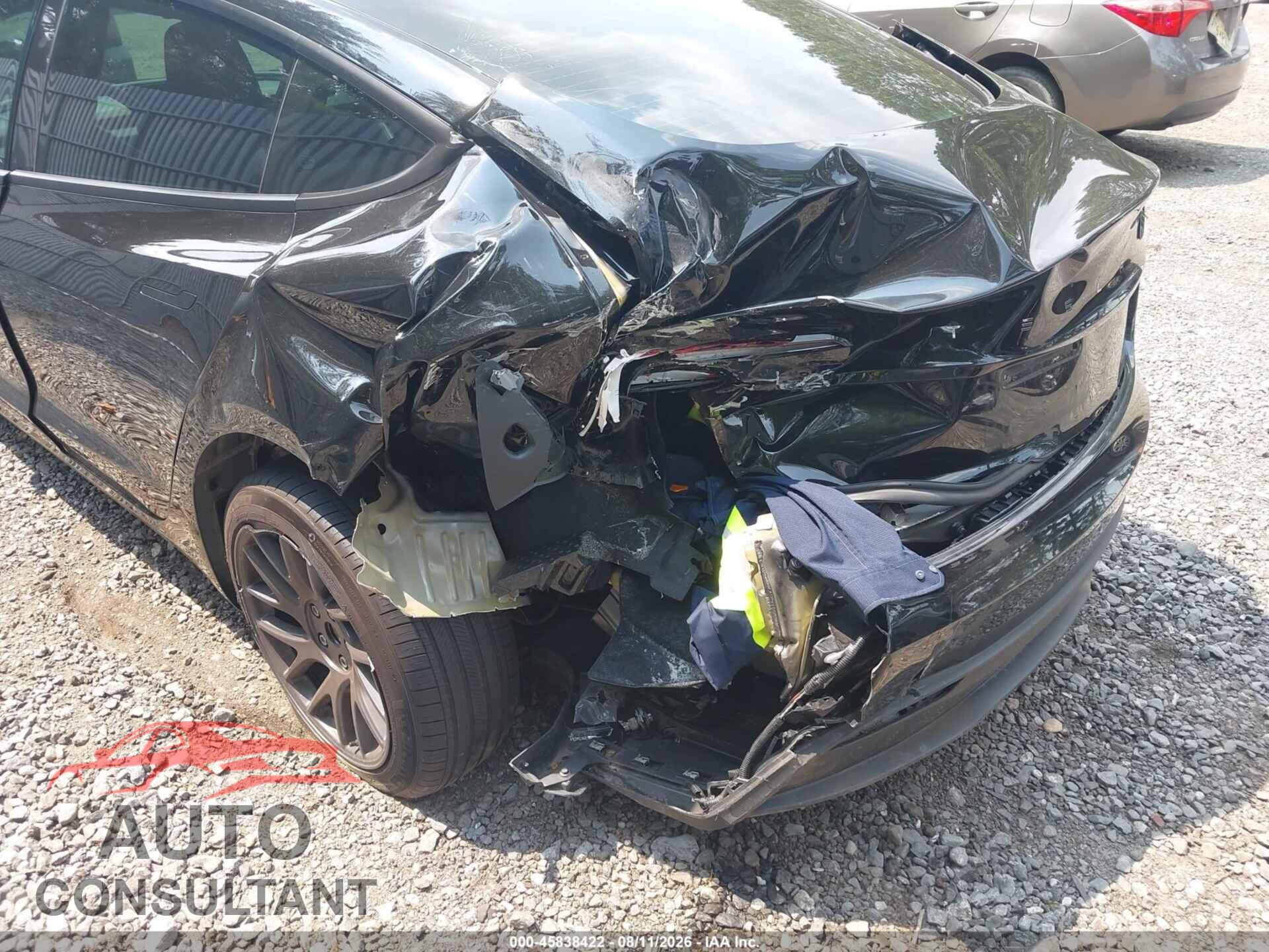 TESLA MODEL 3 2025 - 5YJ3E1EA6SF042070