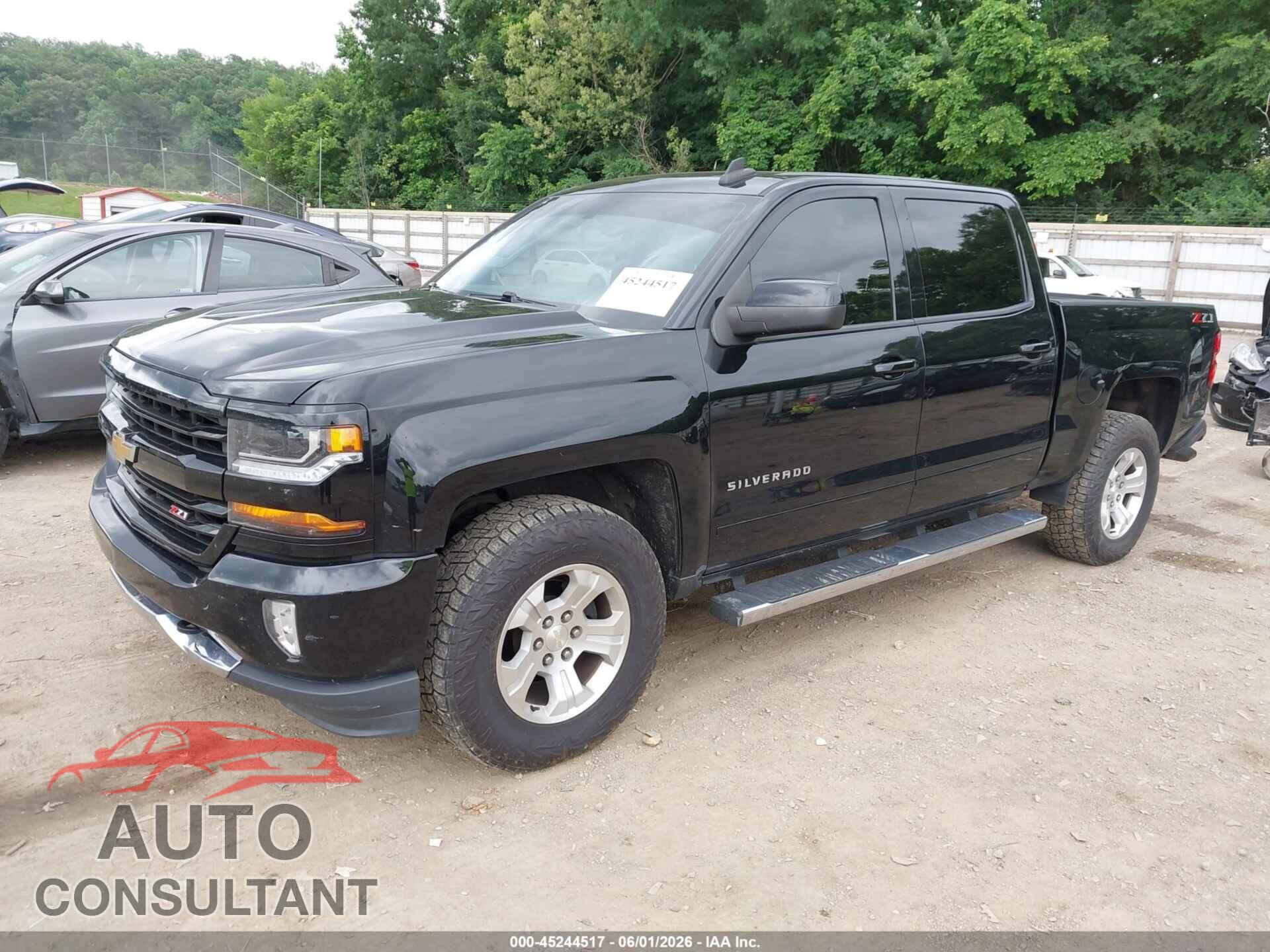 CHEVROLET SILVERADO 1500 2018 - 3GCUKREC6JG524382
