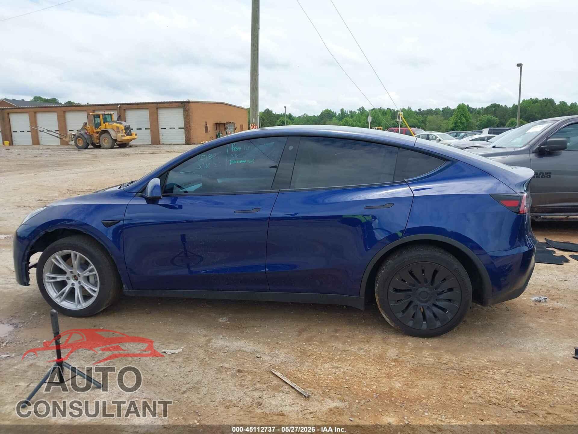 TESLA MODEL Y 2023 - 7SAYGDEE3PF702211