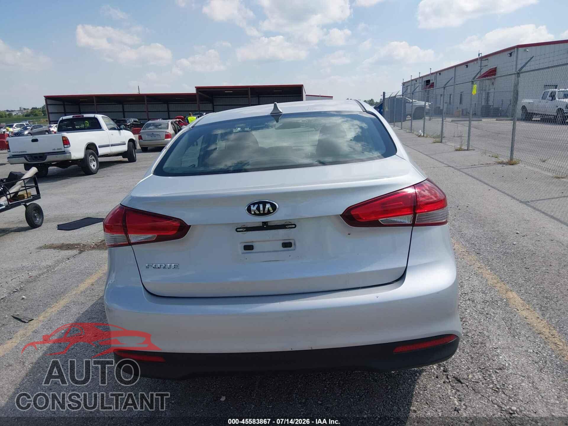 KIA FORTE 2017 - 3KPFK4A78HE089729