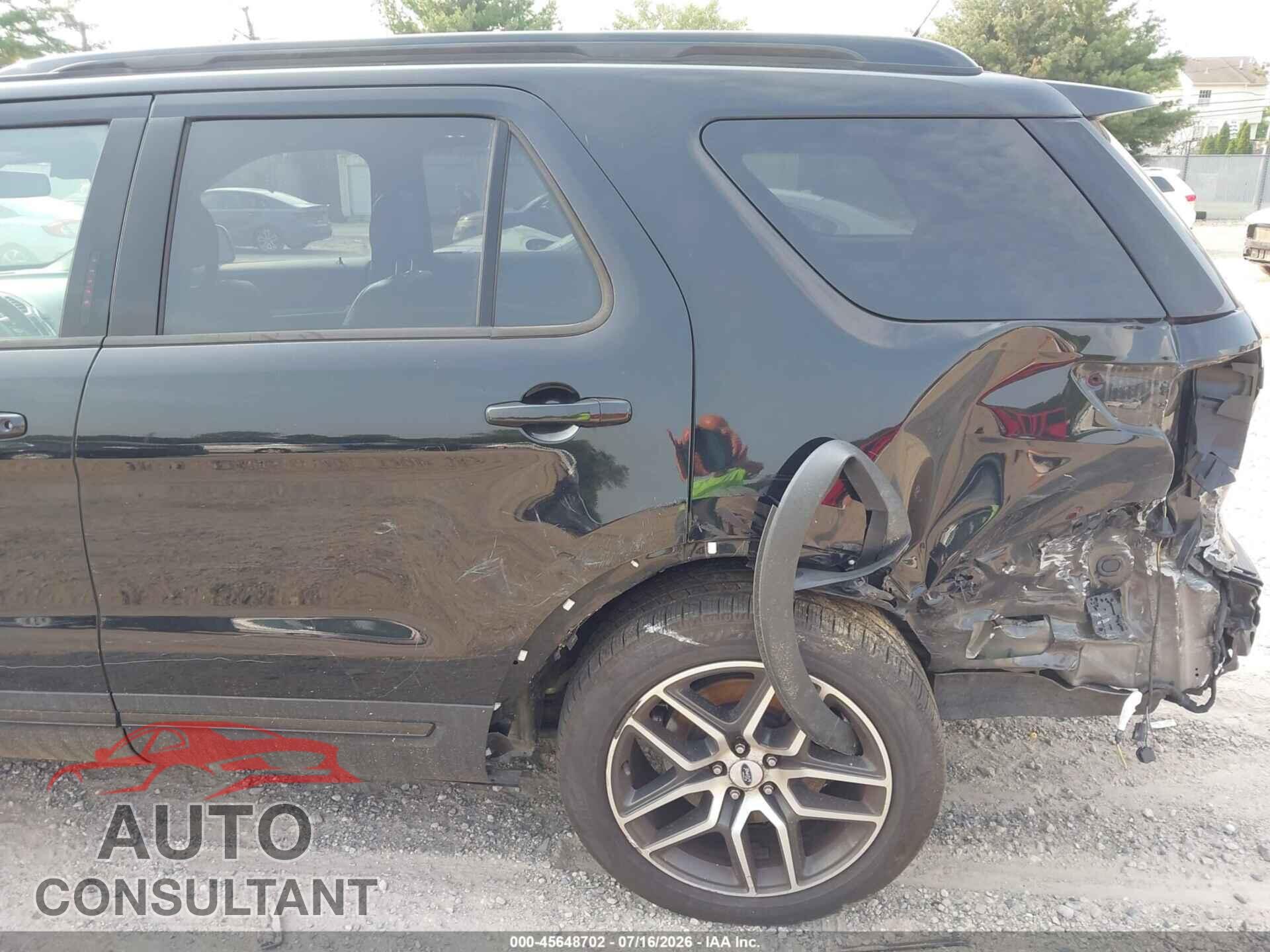 FORD EXPLORER 2018 - 1FM5K8GT1JGB03074