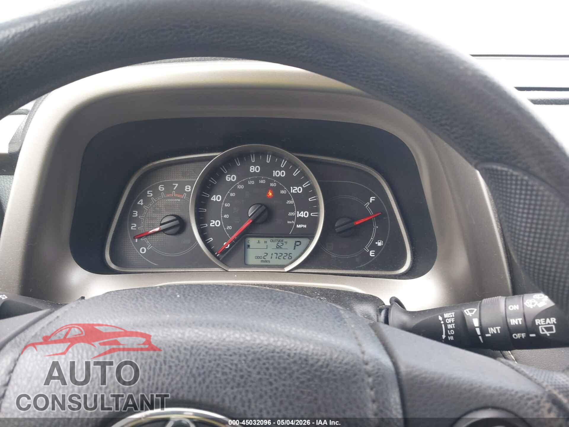 TOYOTA RAV4 2013 - 2T3RFREV5DW083473