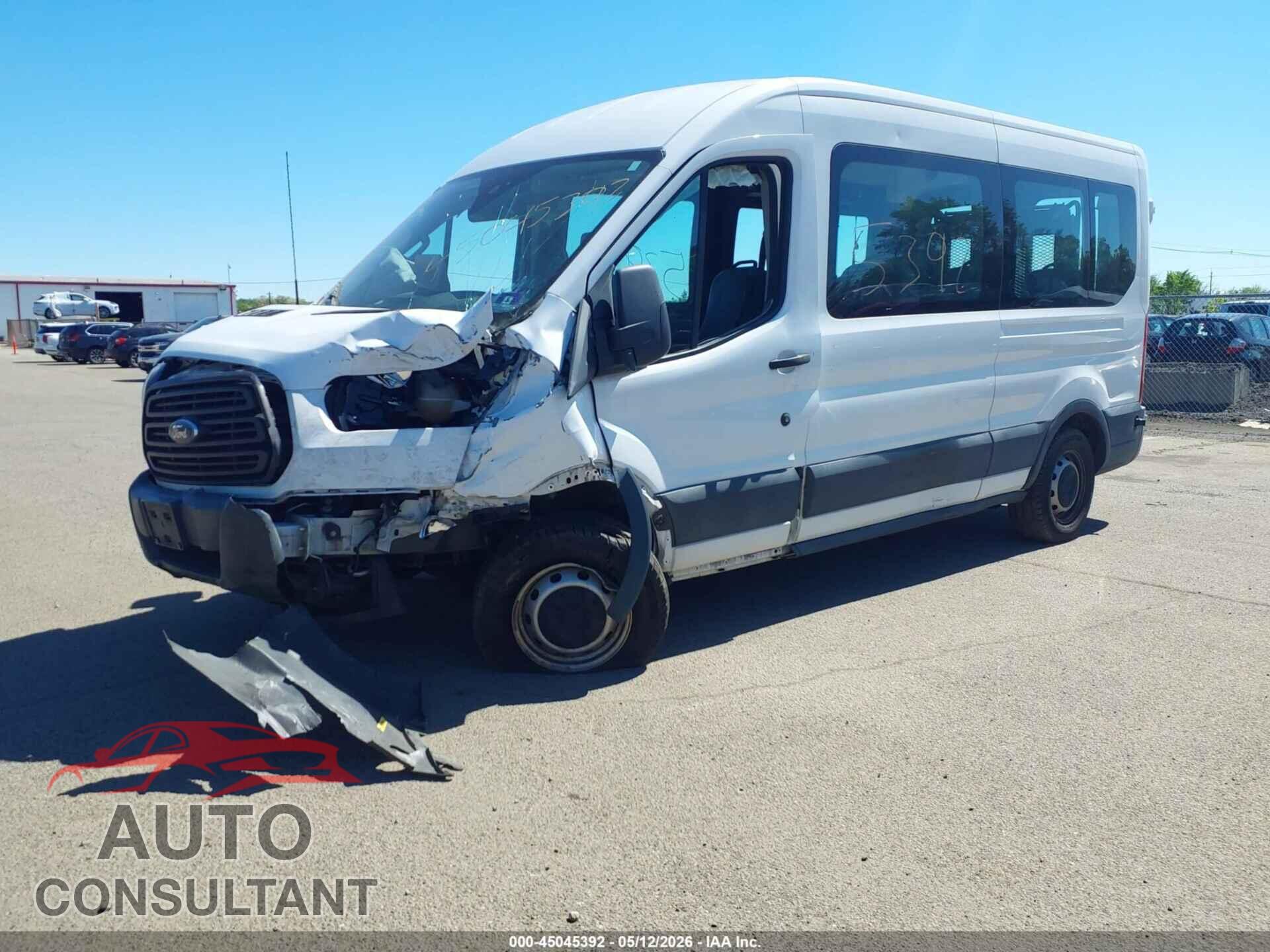 FORD TRANSIT-150 2017 - 1FTYE2CM9HKB27330