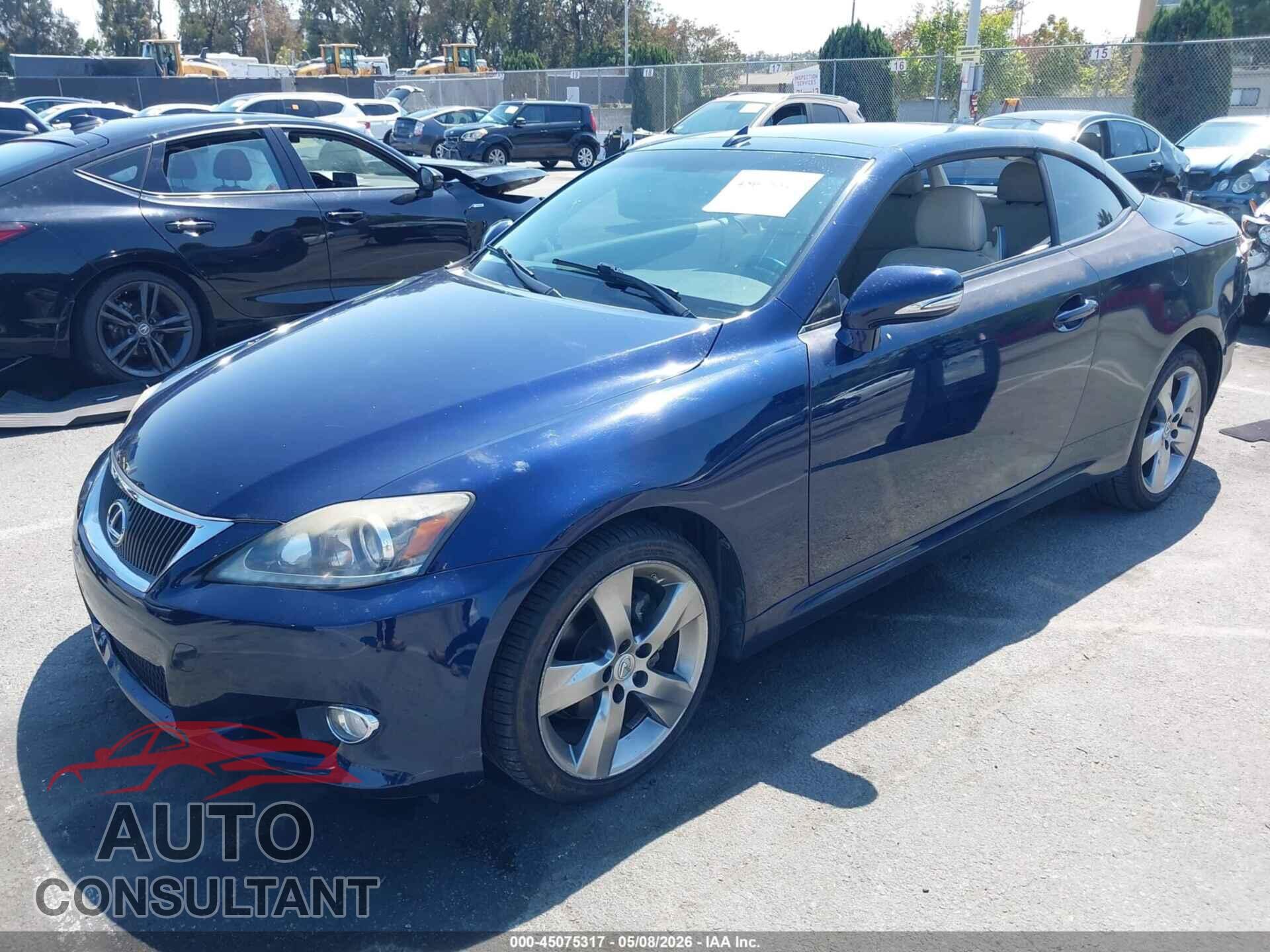 LEXUS IS 250C 2011 - JTHFF2C29B2518180