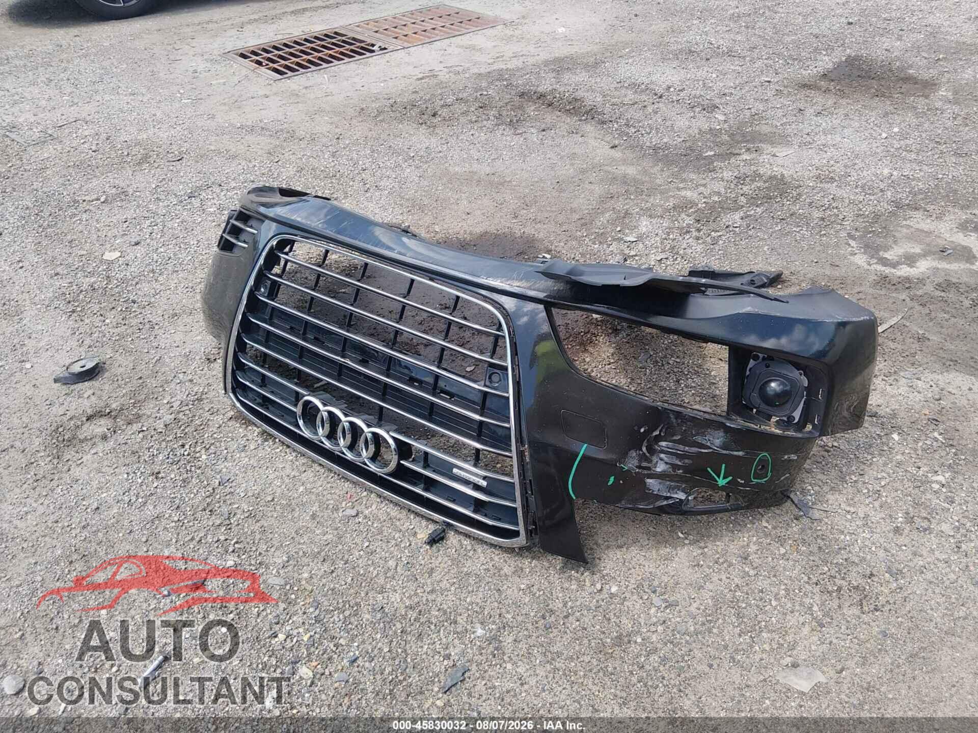 AUDI A8 L 2012 - WAURVAFD3CN025066