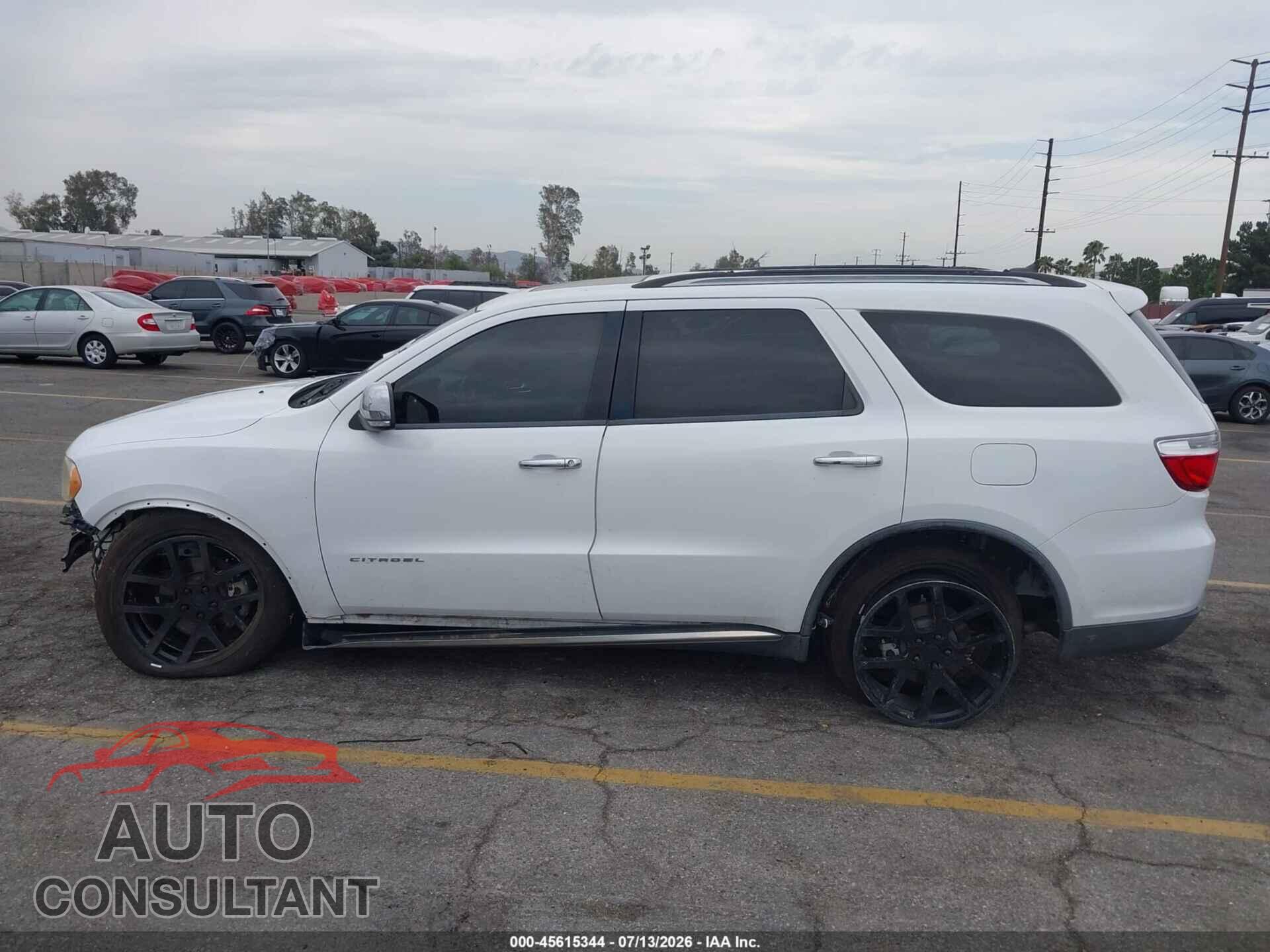 DODGE DURANGO 2013 - 1C4SDHET5DC689147