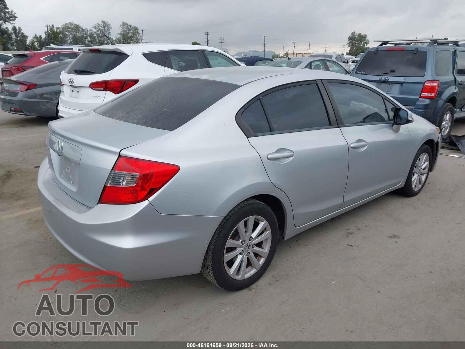 HONDA CIVIC 2012 - 2HGFB2F90CH566621