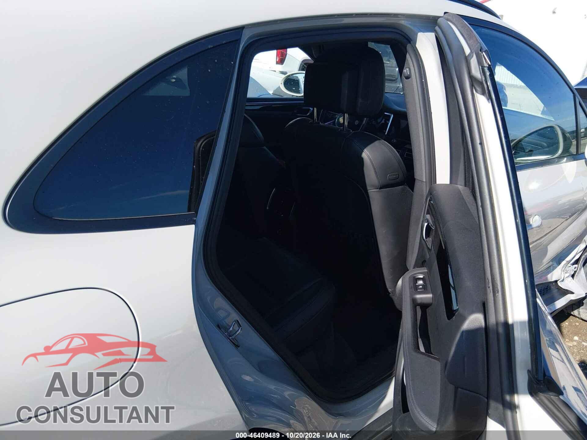 PORSCHE MACAN 2022 - WP1AA2A58NLB09852