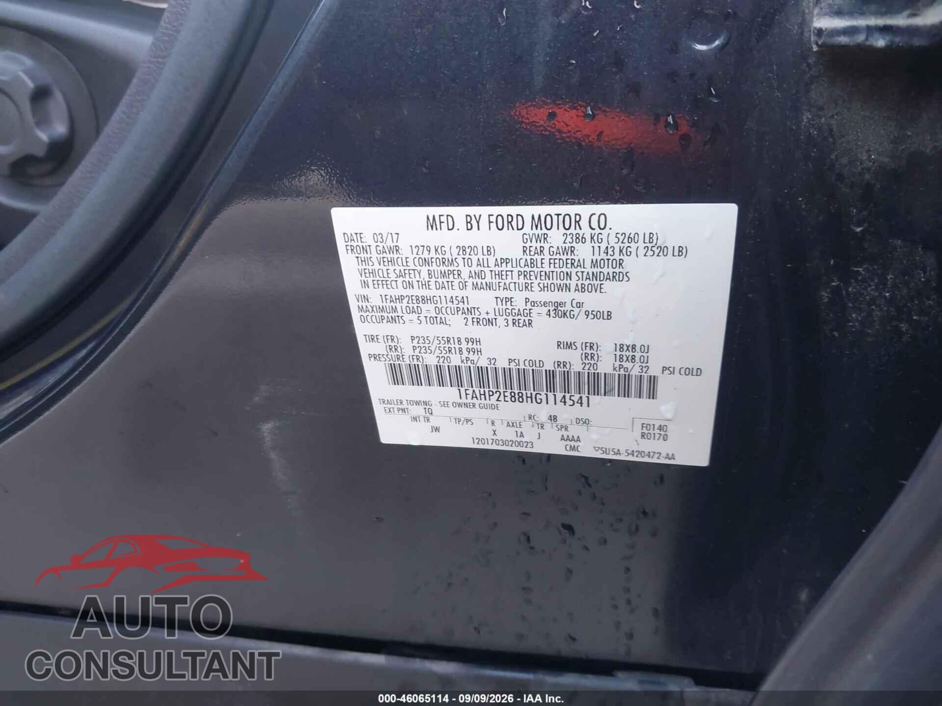FORD TAURUS 2017 - 1FAHP2E88HG114541