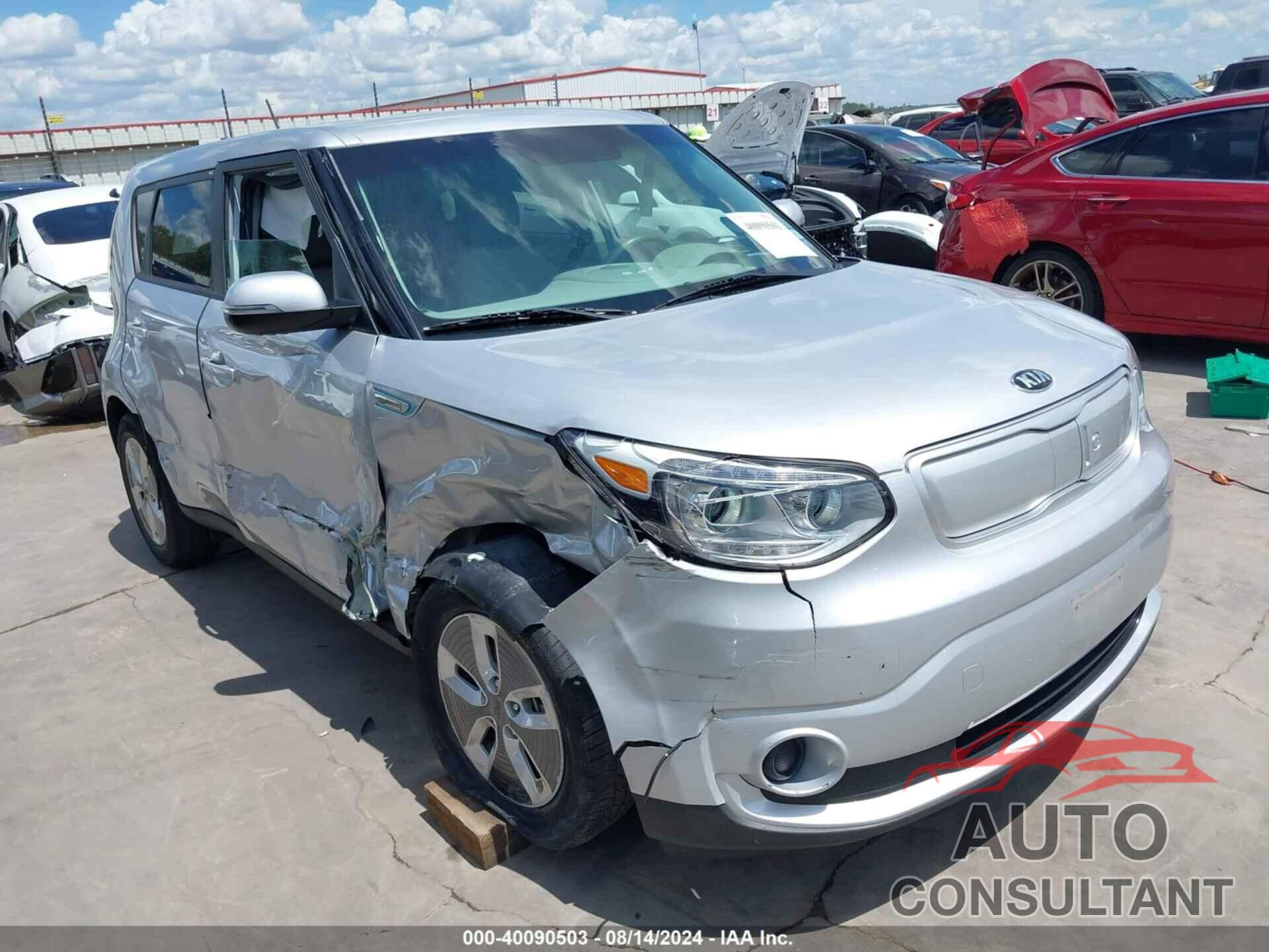 KIA SOUL EV 2017 - KNDJP3AE6H7019134