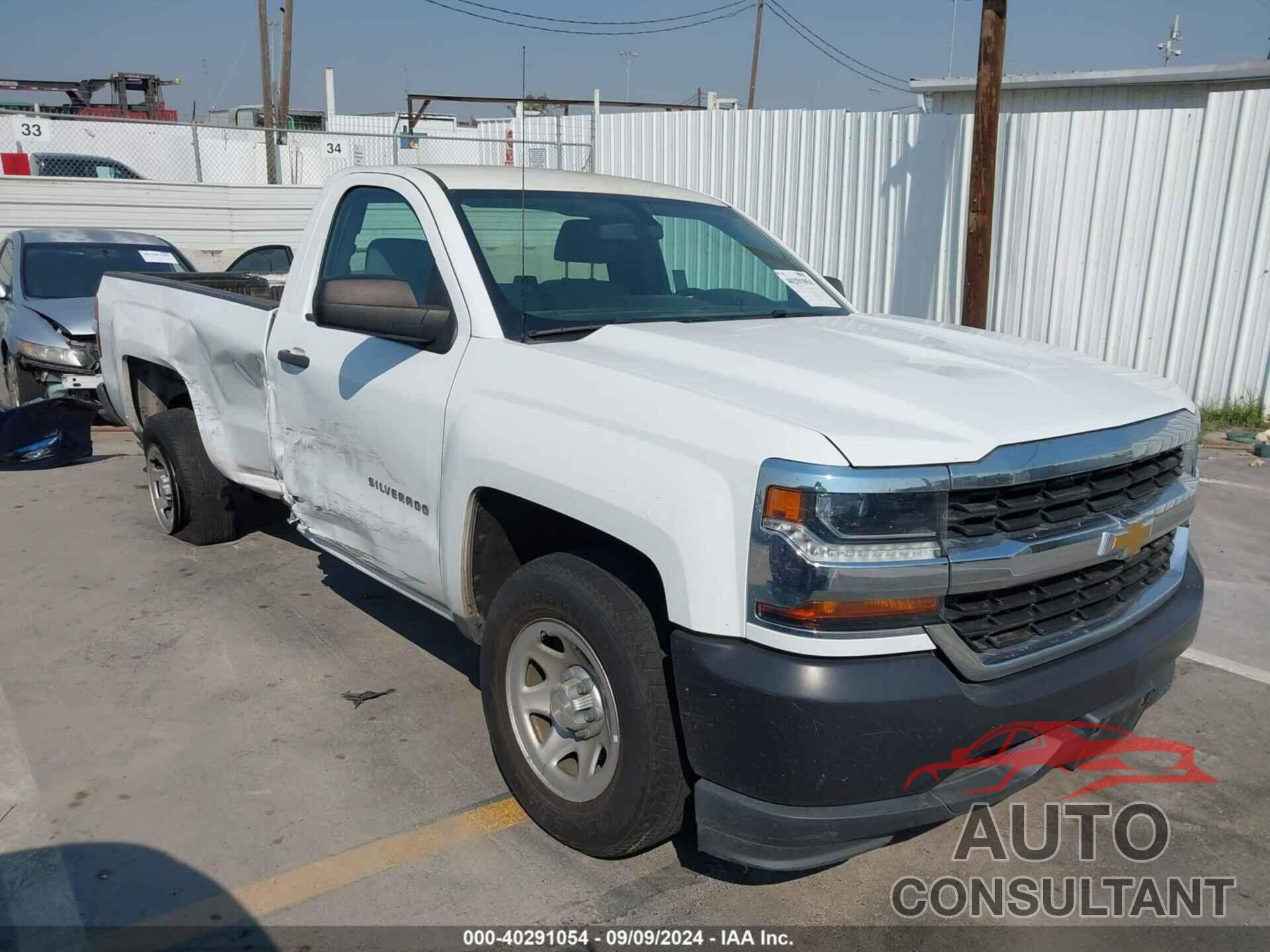 CHEVROLET SILVERADO 1500 2018 - 1GCNCNEH8JZ364205