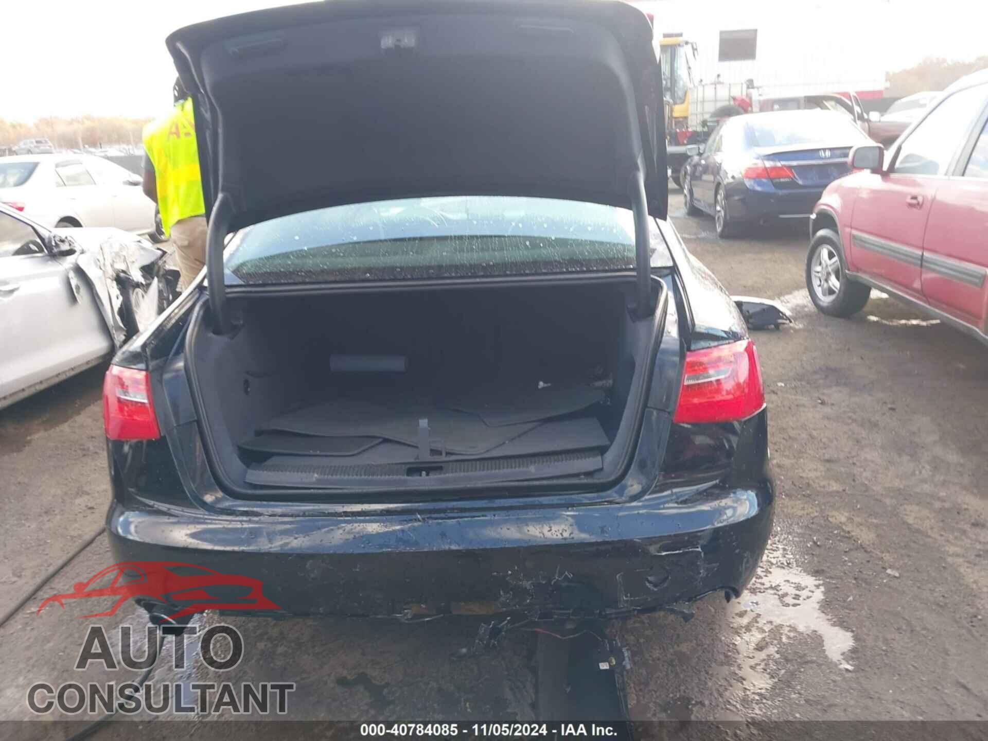 AUDI A6 2013 - WAUGFAFC4DN032122