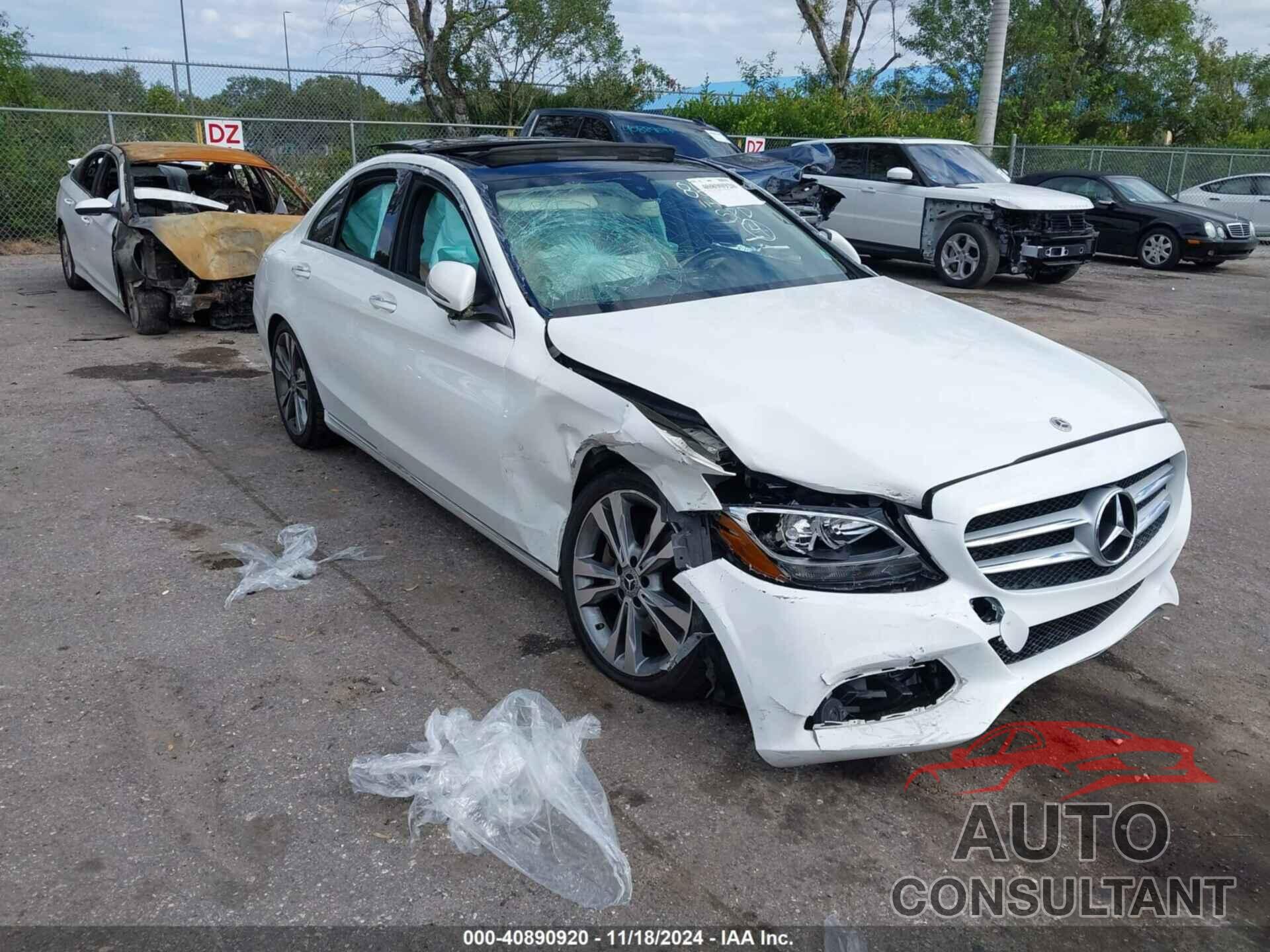 MERCEDES-BENZ C 300 2017 - 55SWF4JBXHU218653