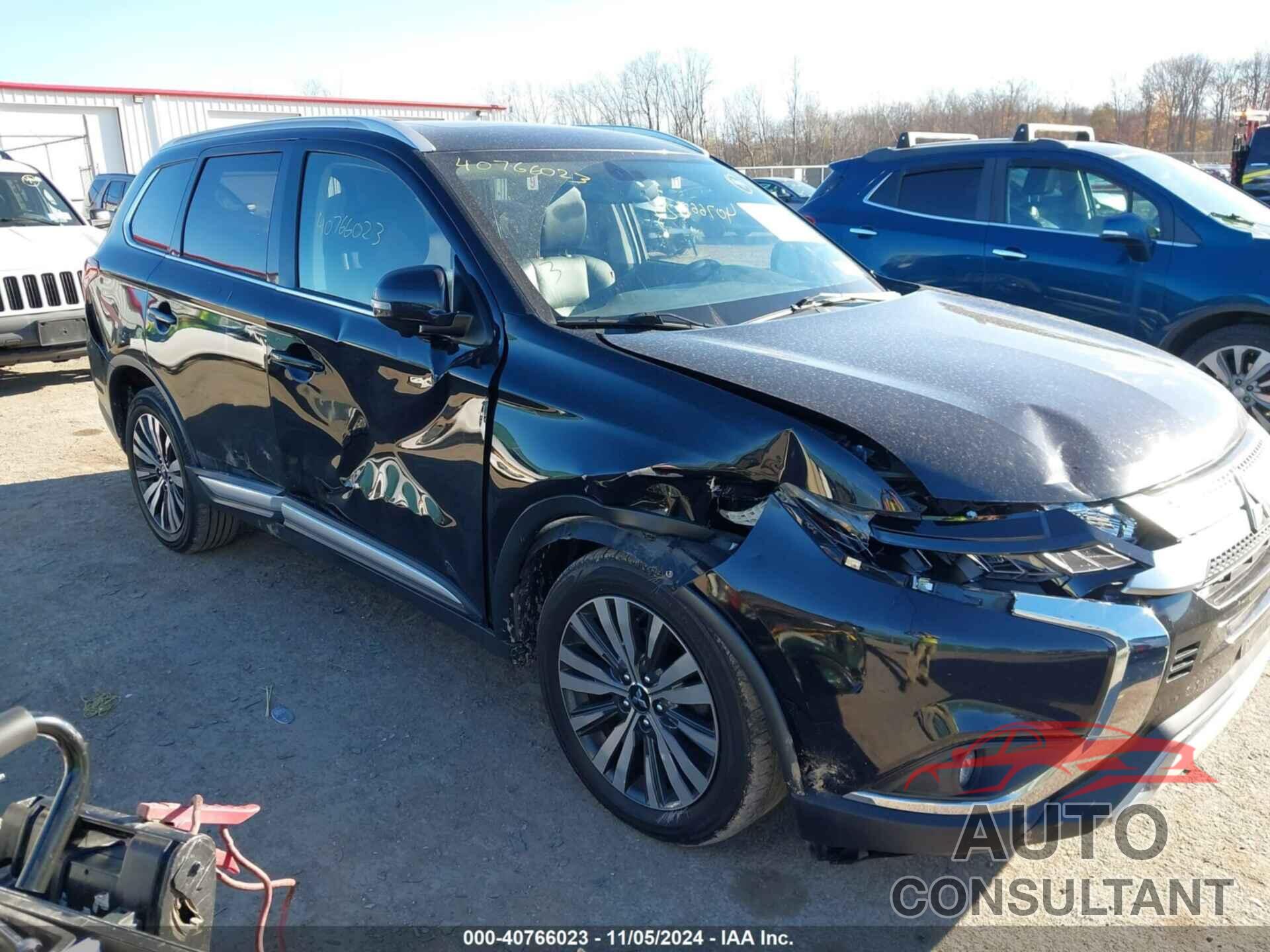 MITSUBISHI OUTLANDER 2019 - JA4AZ3A3XKZ052068