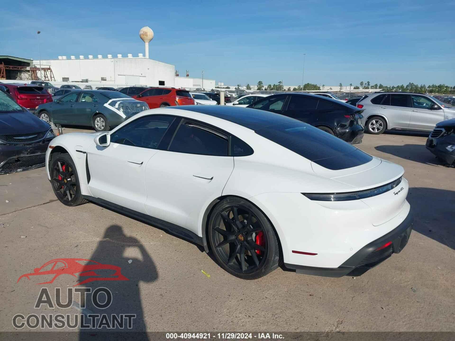 PORSCHE TAYCAN 2024 - WP0AD2Y18RSA47234