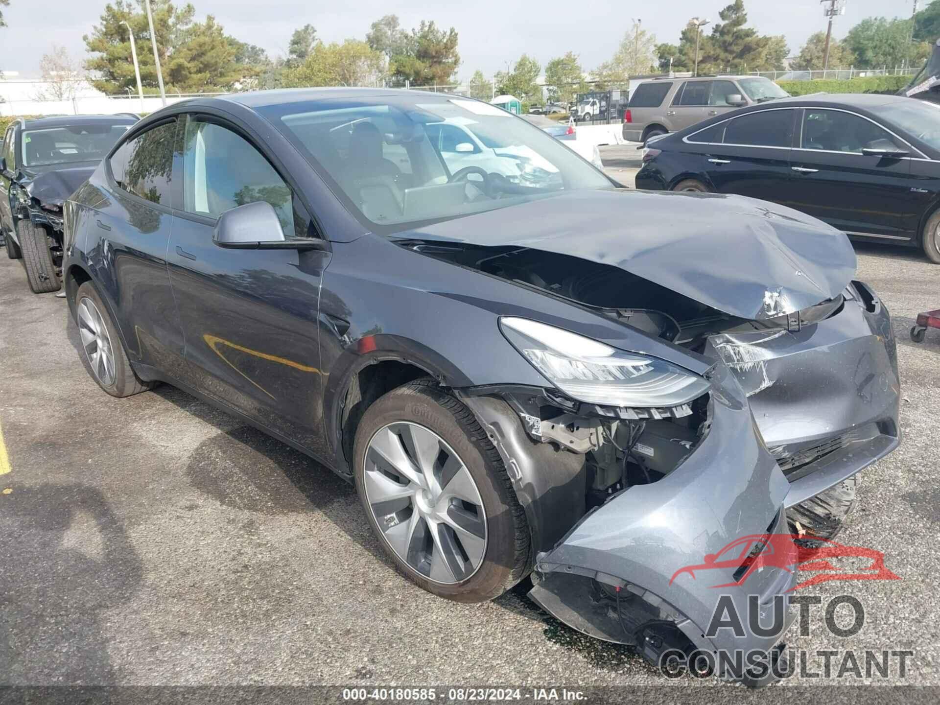 TESLA MODEL Y 2023 - 7SAYGDEE2PA075711