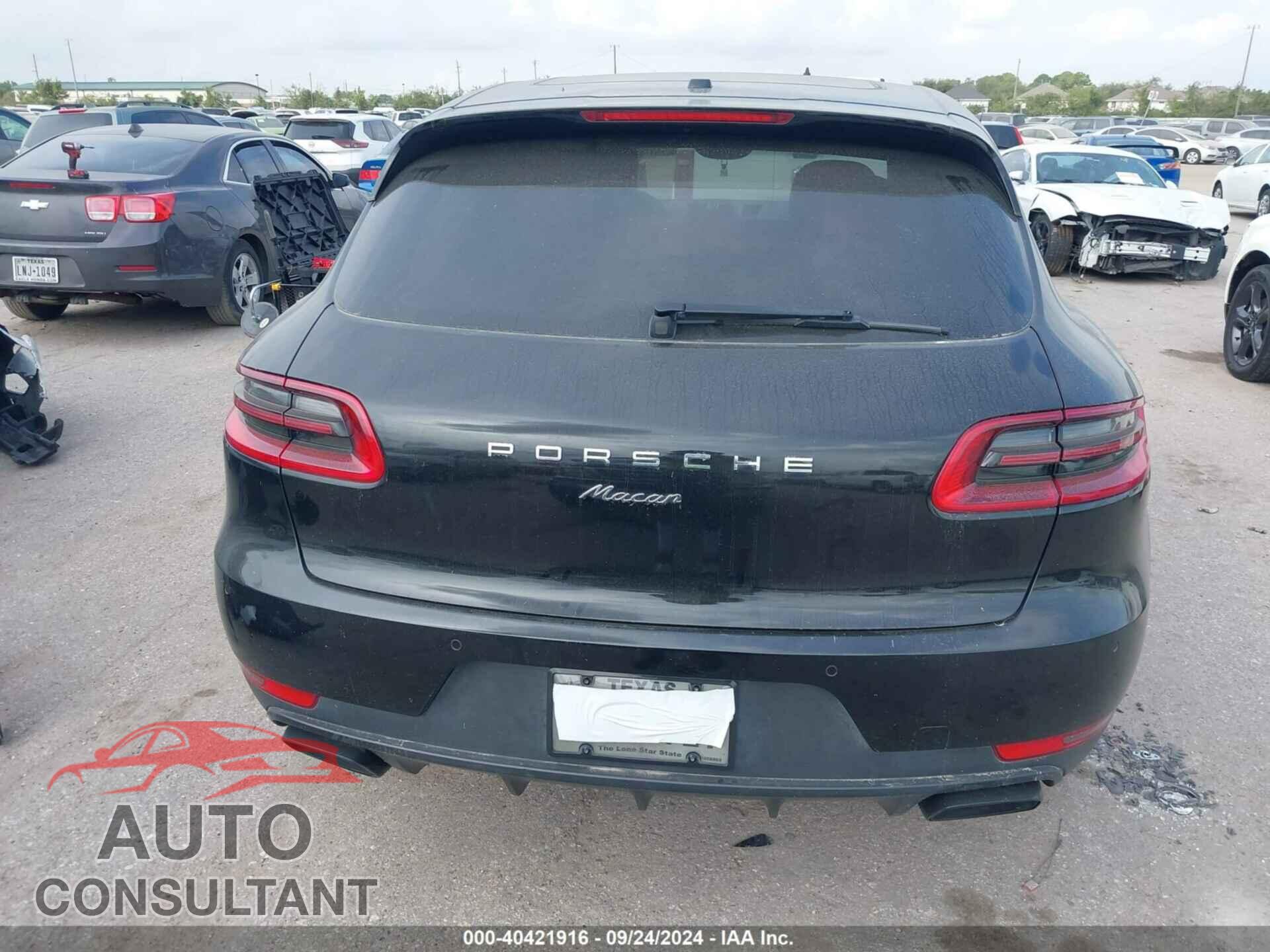 PORSCHE MACAN 2017 - WP1AA2A53HLB02232