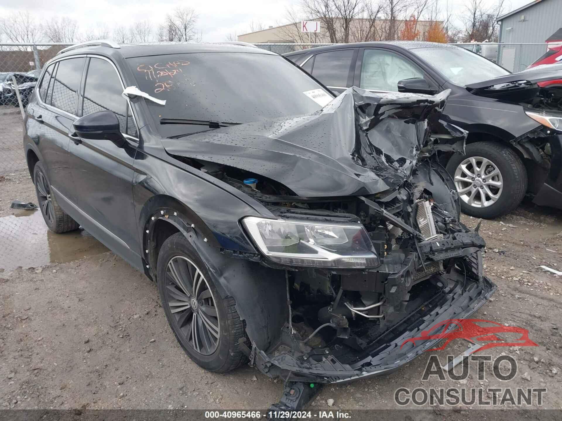 VOLKSWAGEN TIGUAN 2018 - 3VV3B7AX7JM154488