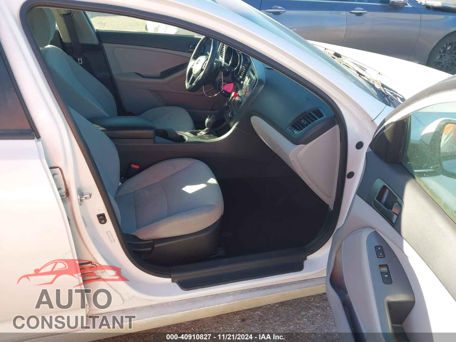 KIA OPTIMA 2013 - KNAGM4A70D5411992