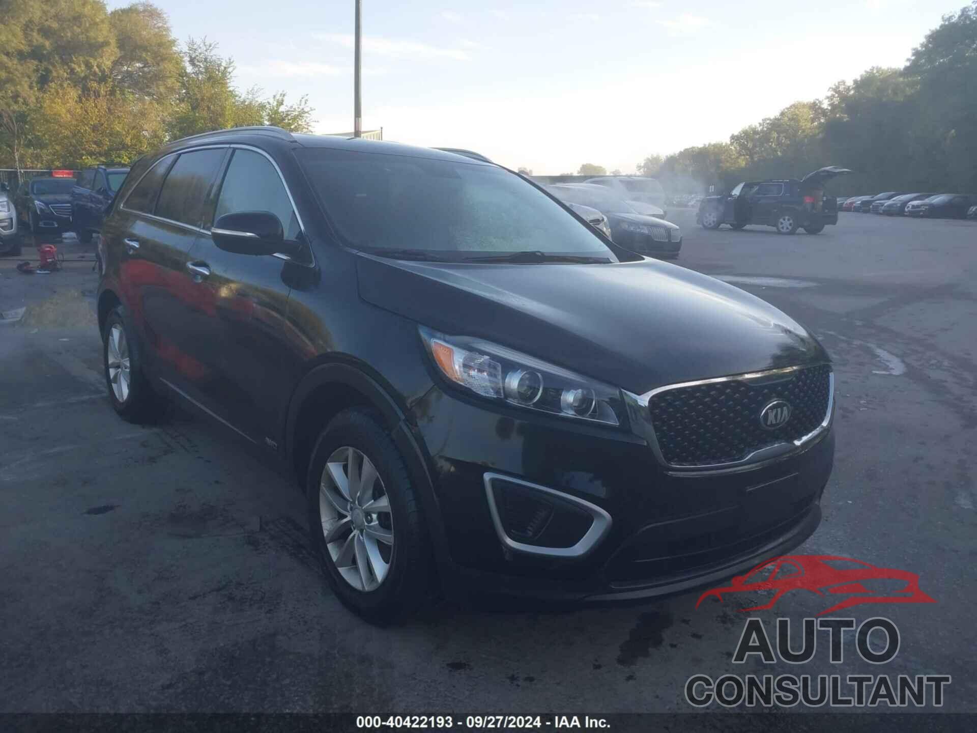 KIA SORENTO 2017 - 5XYPGDA38HG298457