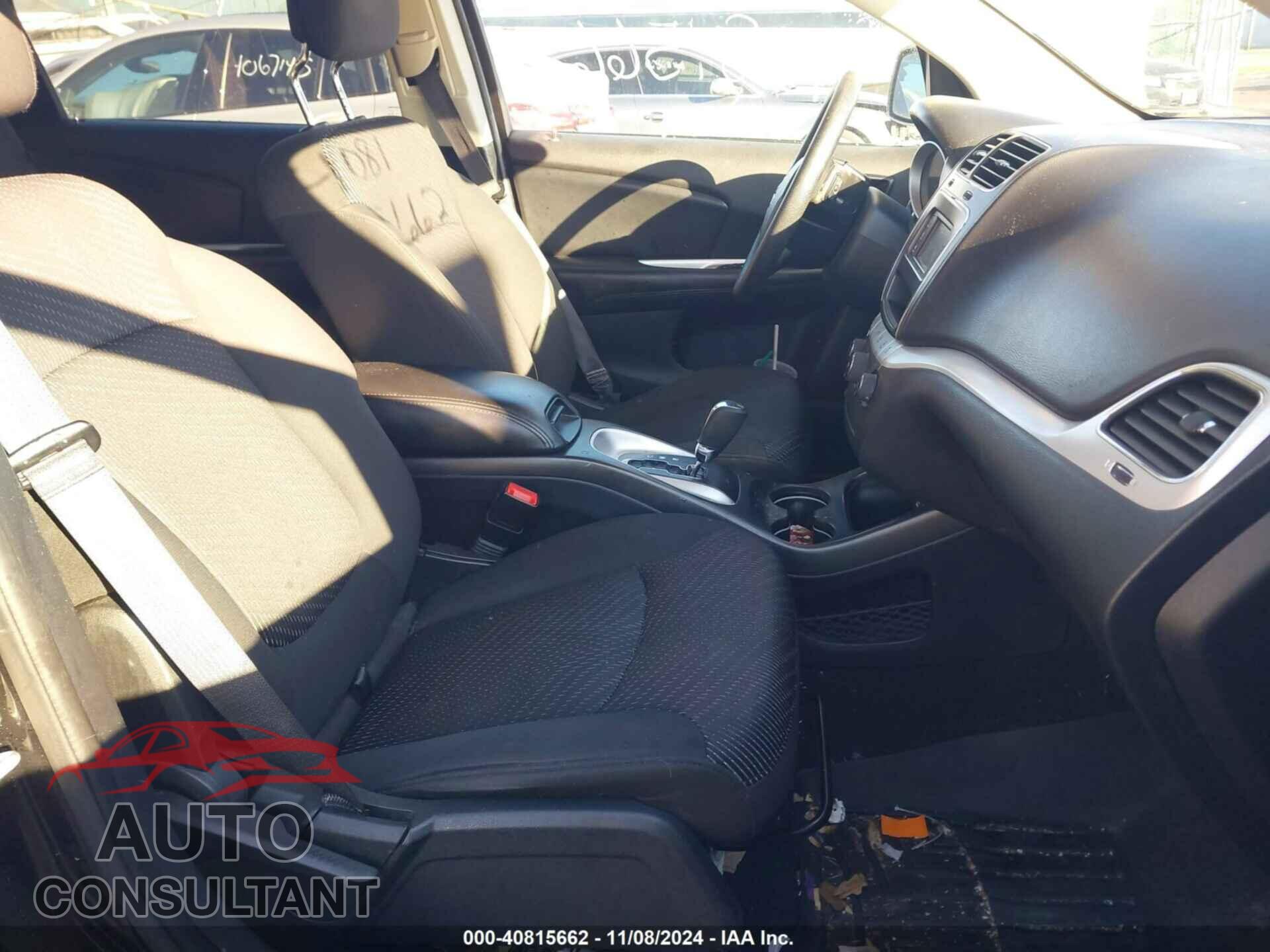 DODGE JOURNEY 2017 - 3C4PDCBG3HT523333