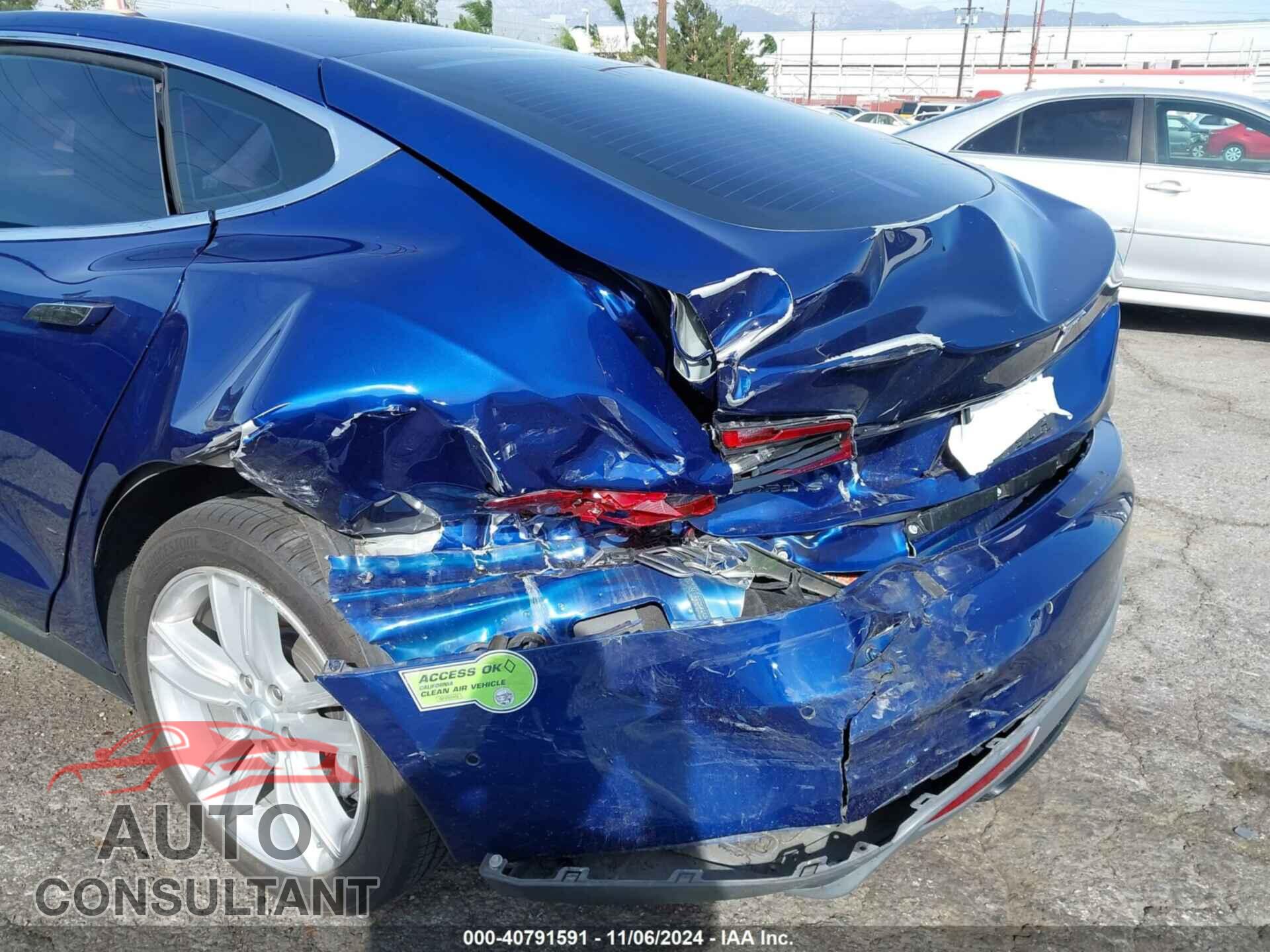 TESLA MODEL S 2015 - 5YJSA1E29FF118726