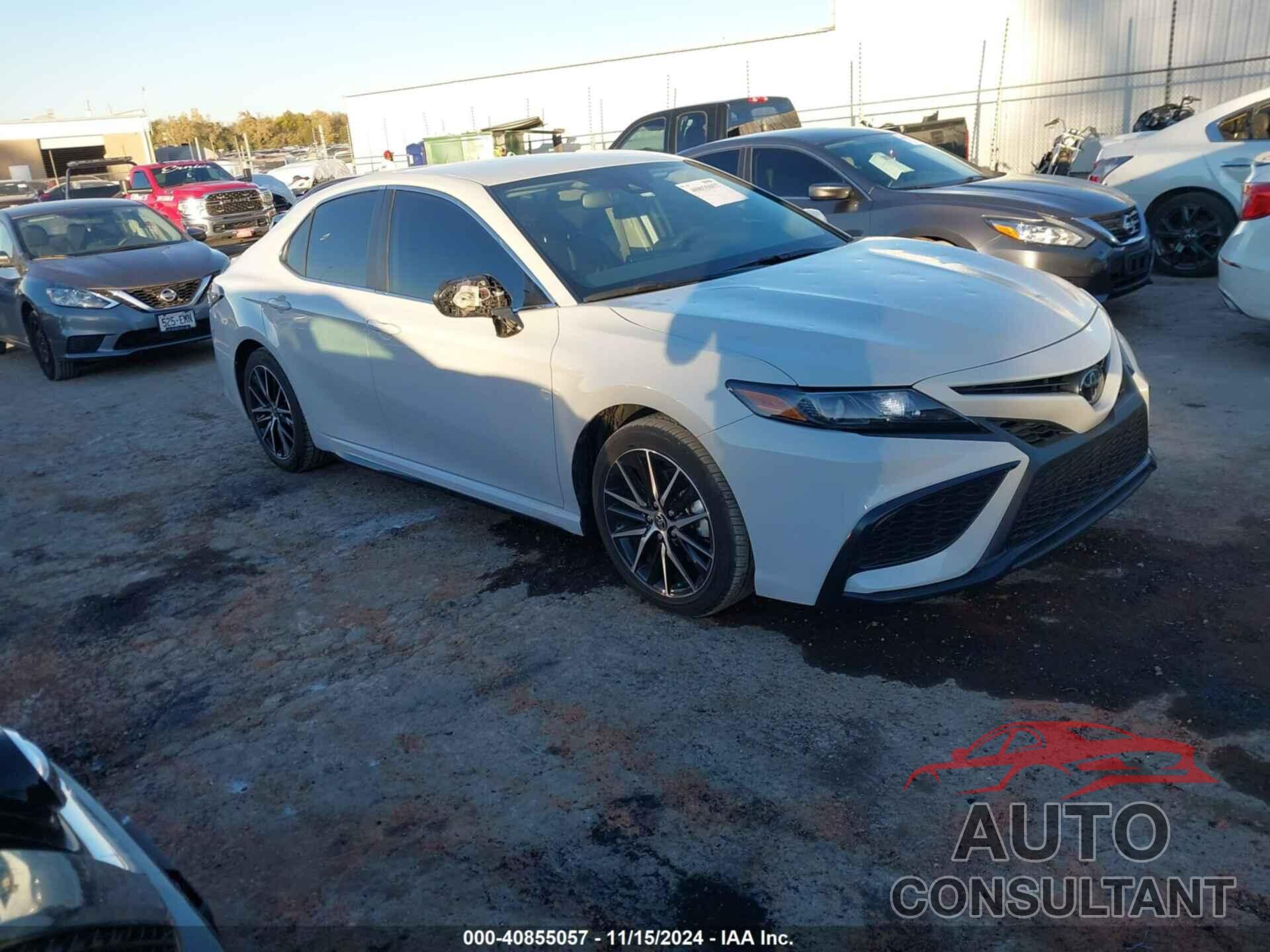 TOYOTA CAMRY 2023 - 4T1T11AK0PU120881