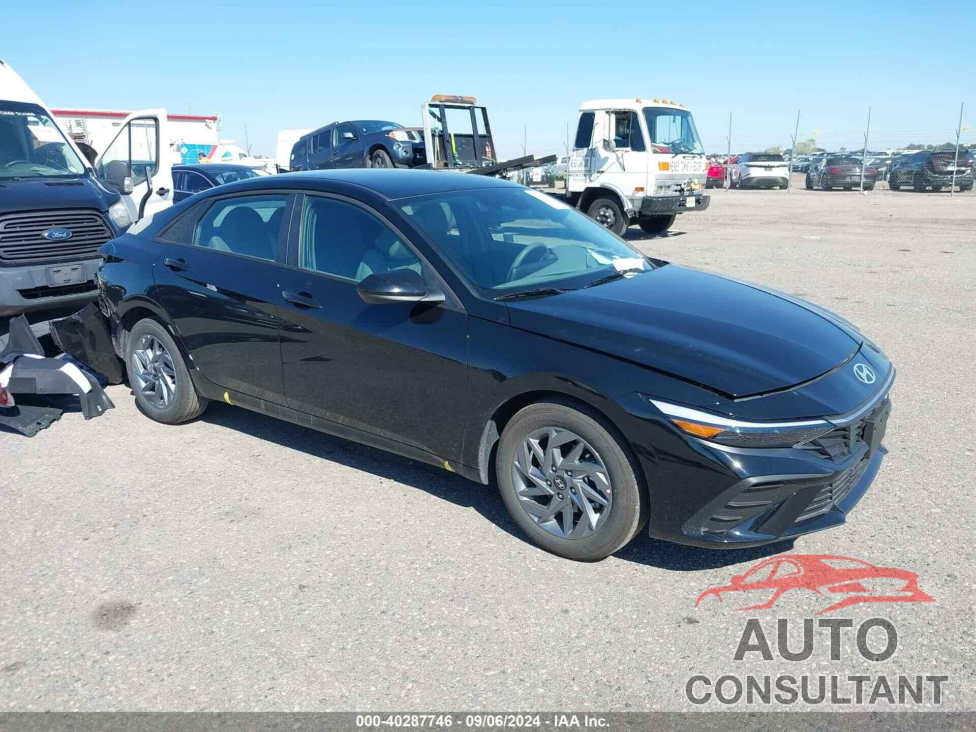 HYUNDAI ELANTRA 2024 - KMHLM4DGXRU823746