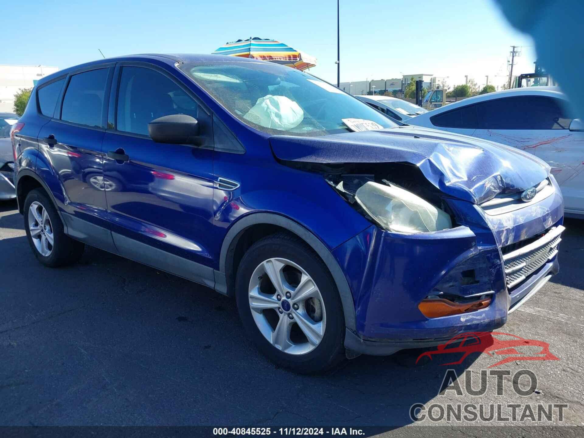 FORD ESCAPE 2015 - 1FMCU0F79FUB73342