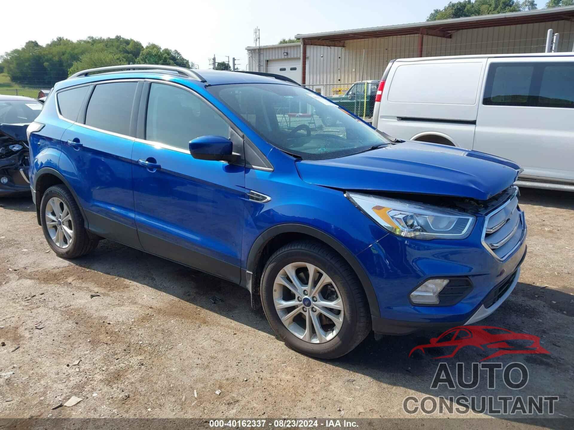 FORD ESCAPE 2017 - 1FMCU9G9XHUE68005