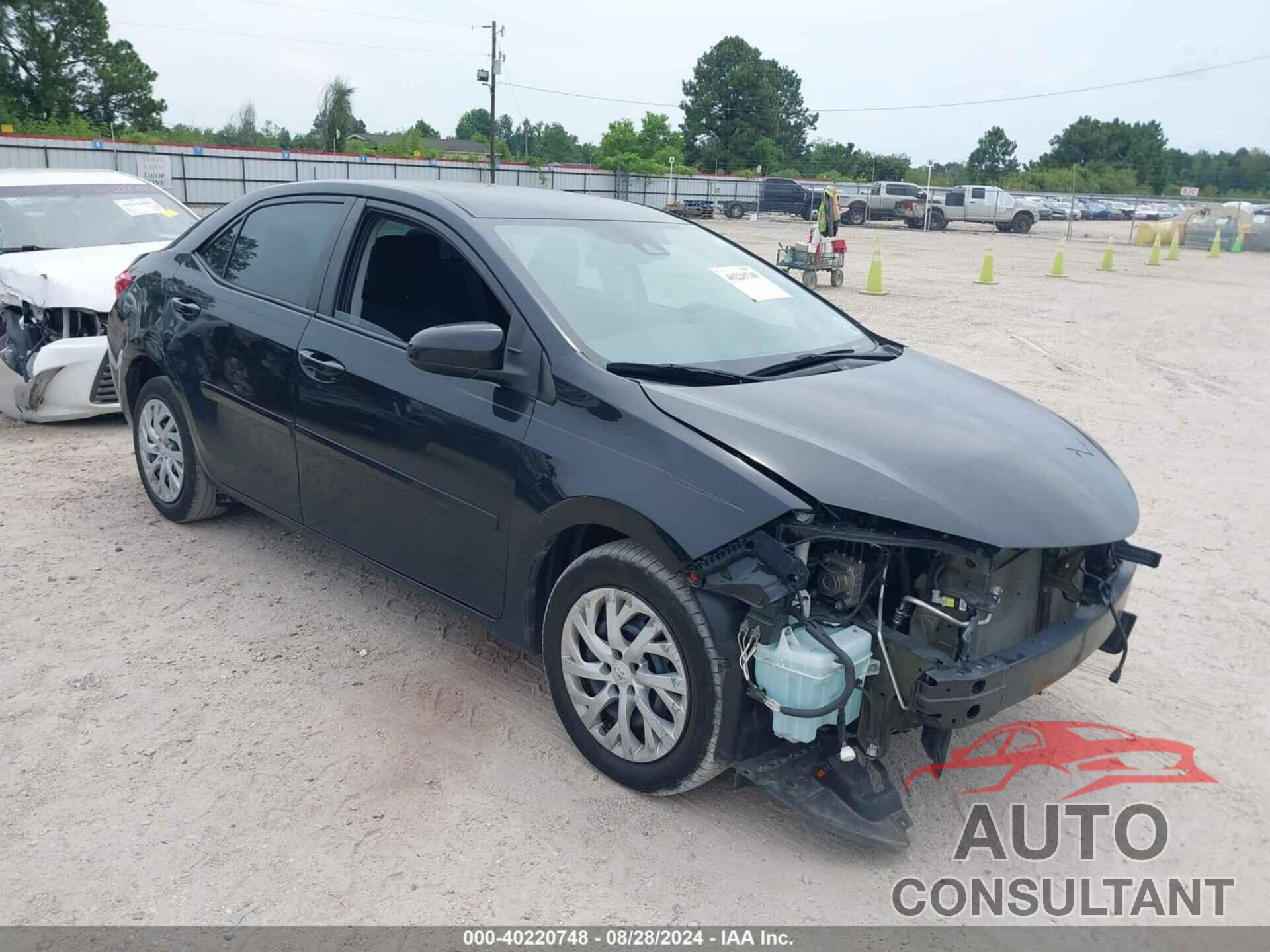 TOYOTA COROLLA 2018 - 5YFBURHE1JP794354
