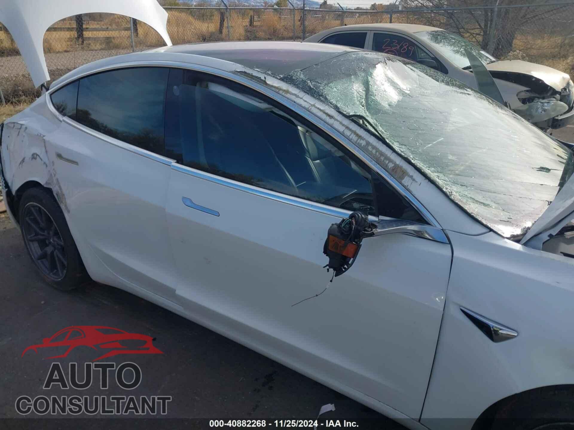 TESLA MODEL 3 2018 - 5YJ3E1EA9JF005738