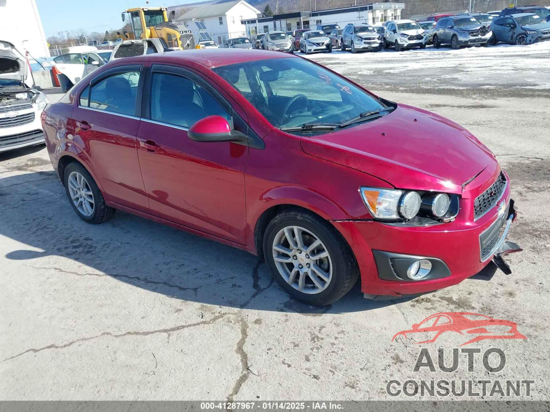 CHEVROLET SONIC 2012 - 1G1JC5SH1C4176881