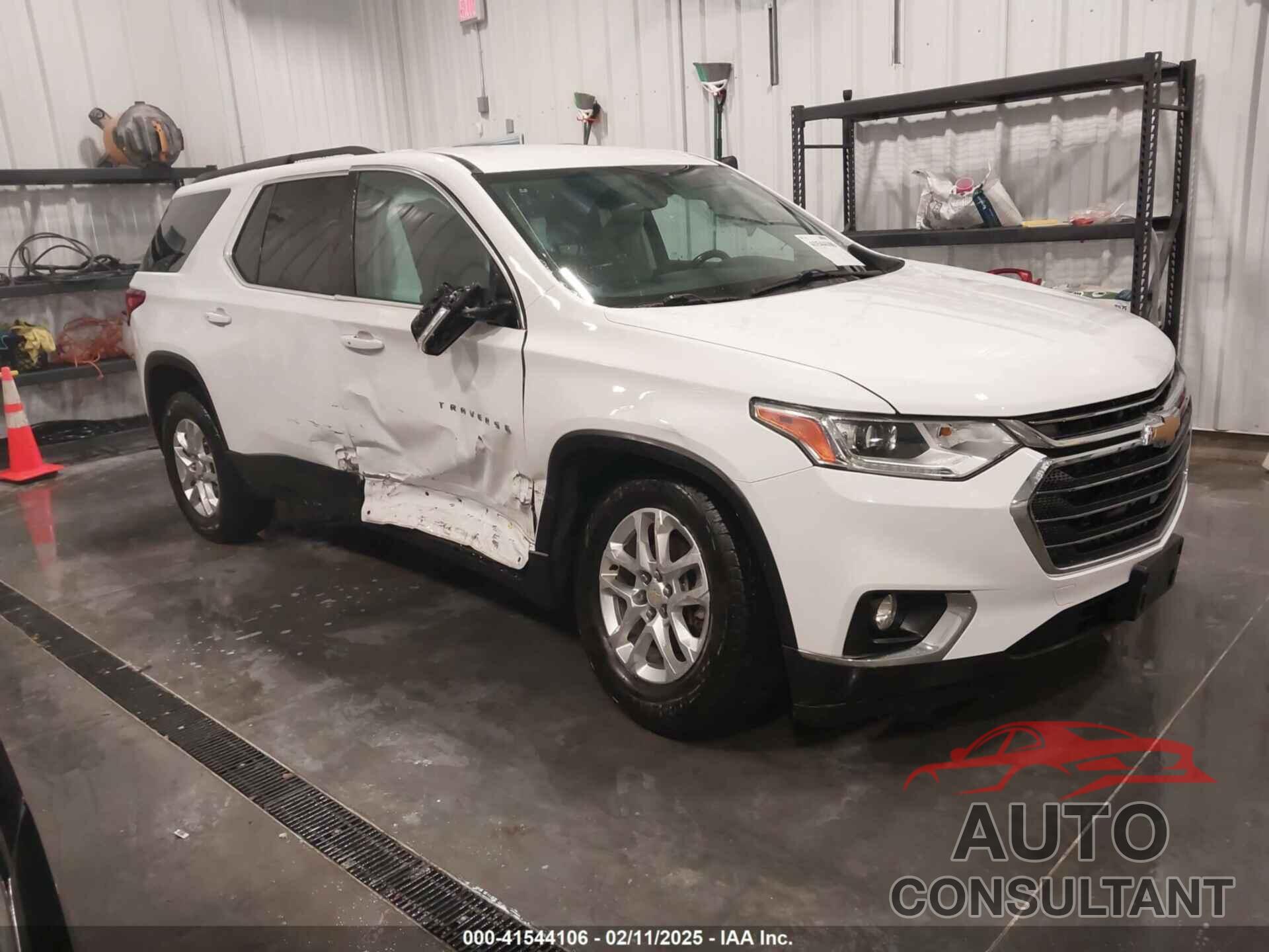 CHEVROLET TRAVERSE 2019 - 1GNERGKW4KJ166757