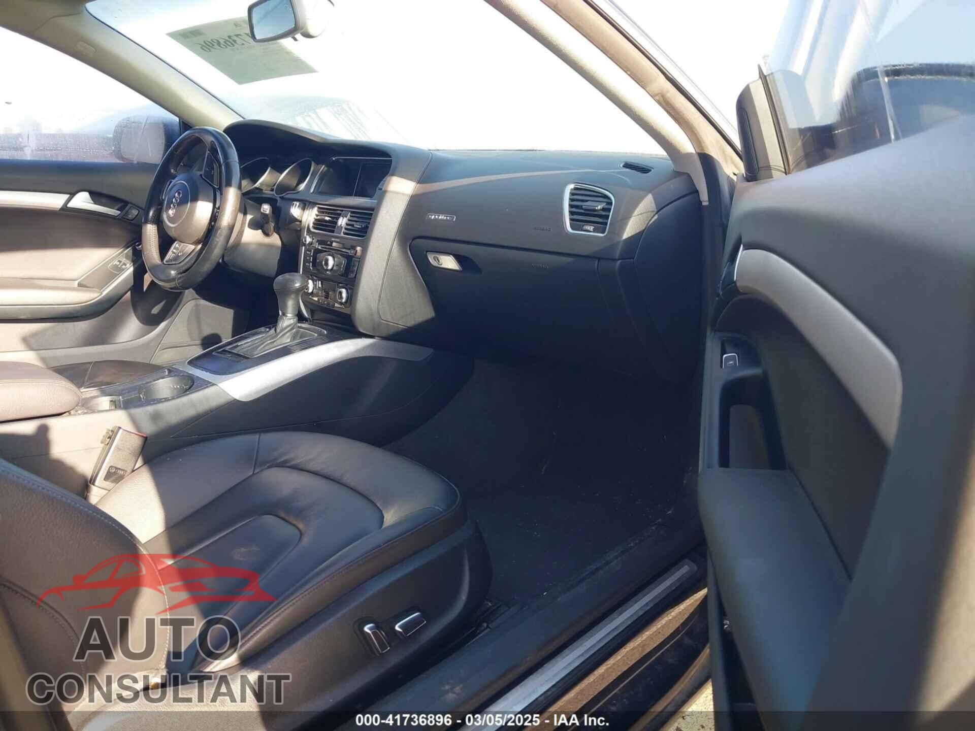 AUDI A5 2014 - WAUCFAFR8EA053793