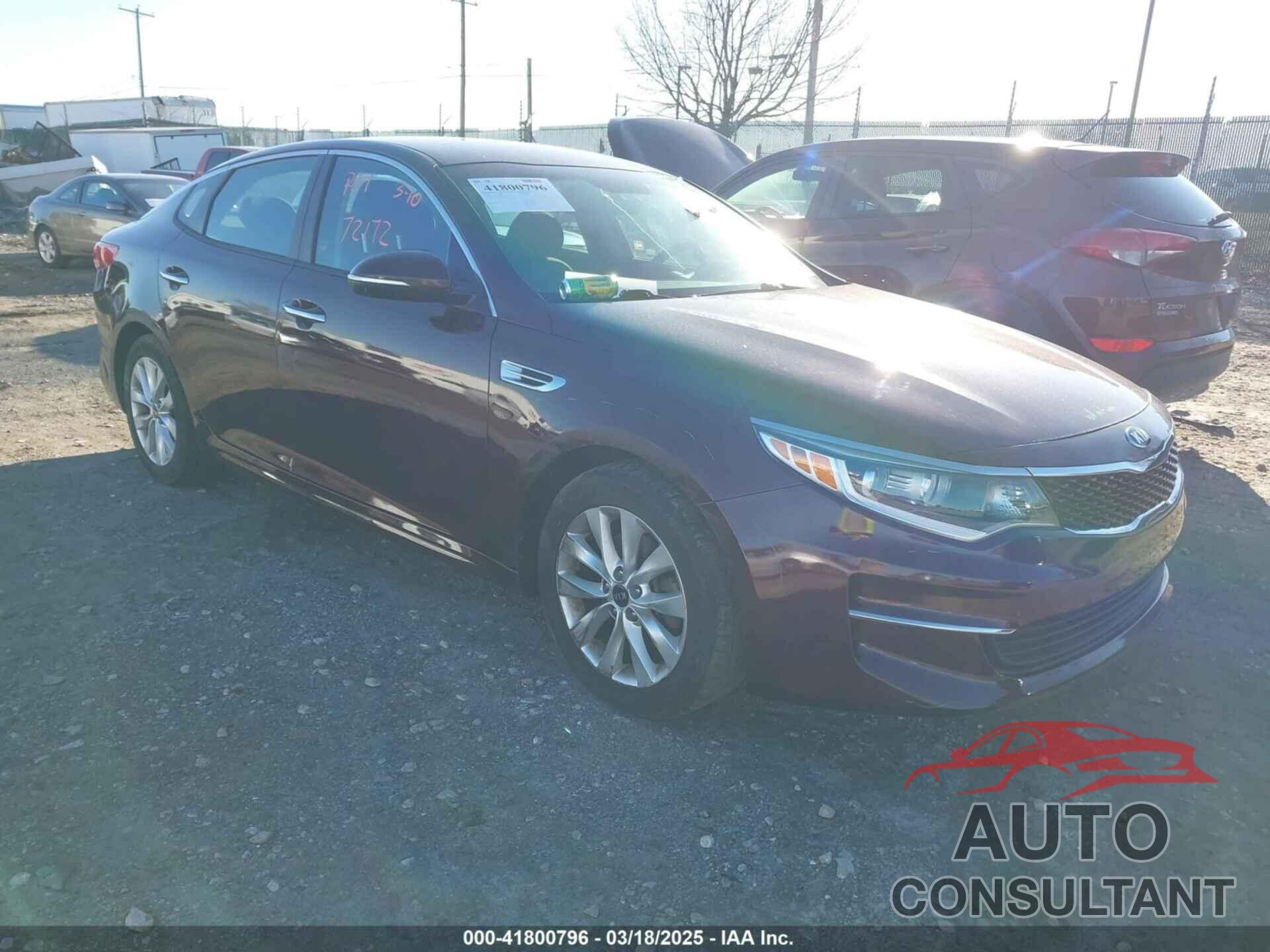 KIA OPTIMA 2018 - 5XXGT4L31JG267327