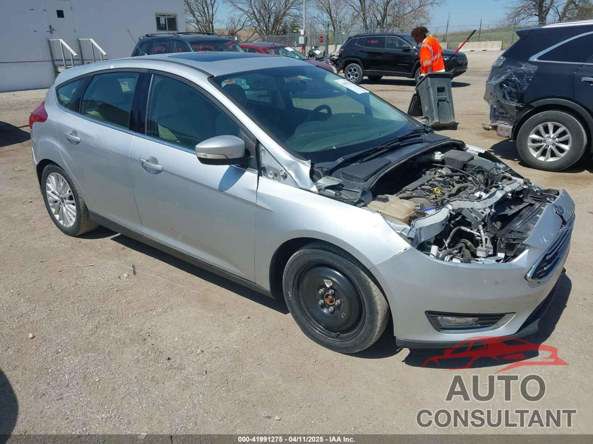 FORD FOCUS 2018 - 1FADP3N2XJL314611