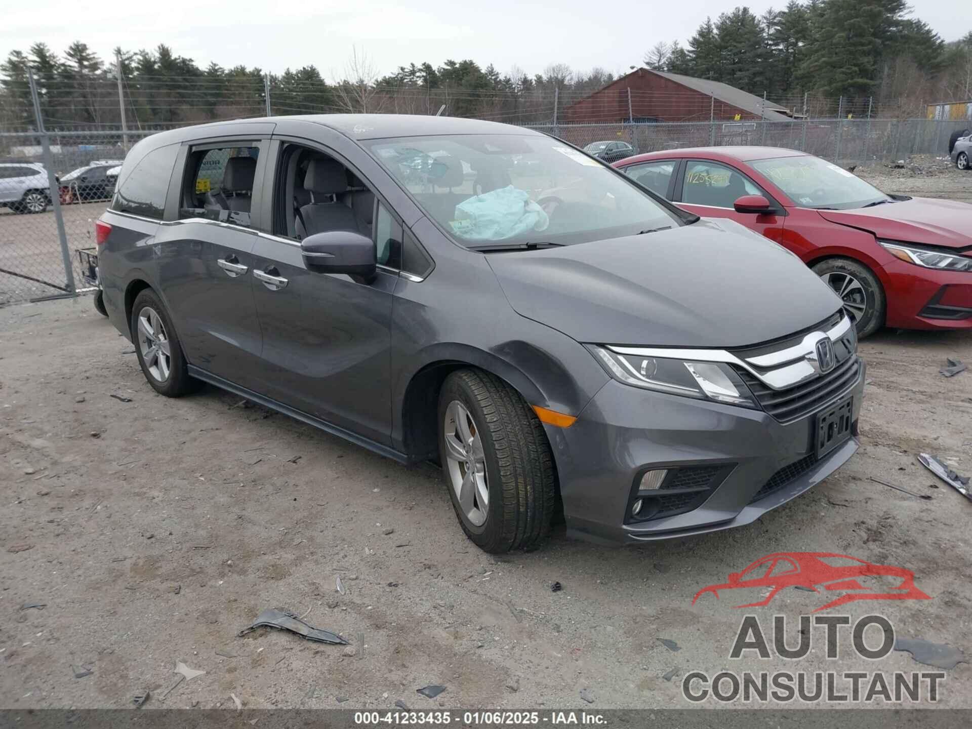 HONDA ODYSSEY 2018 - 5FNRL6H53JB110674