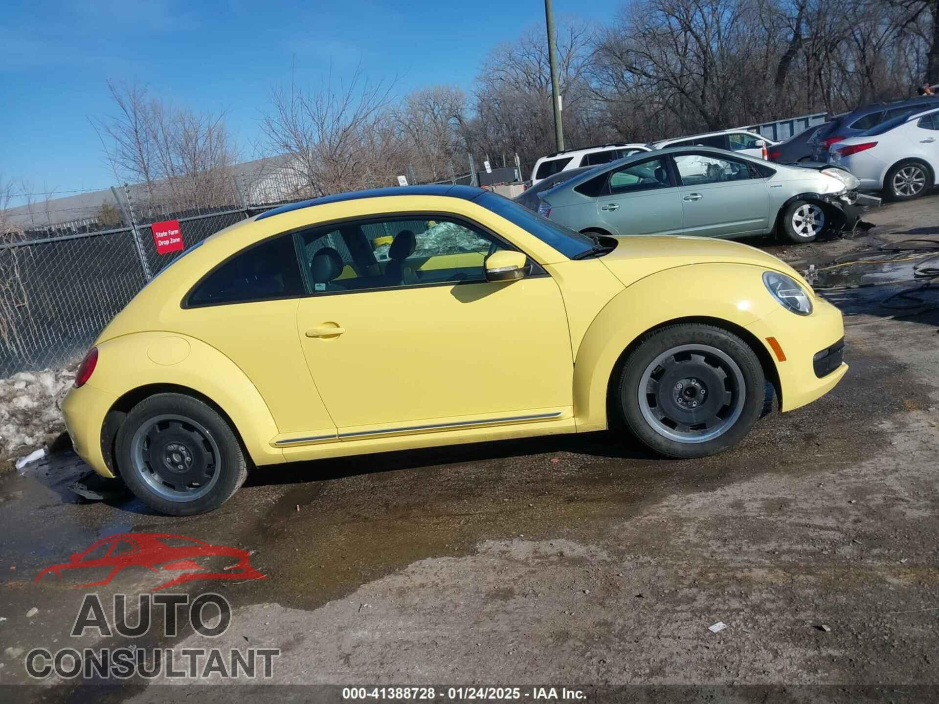 VOLKSWAGEN BEETLE 2012 - 3VWJP7AT9CM610530