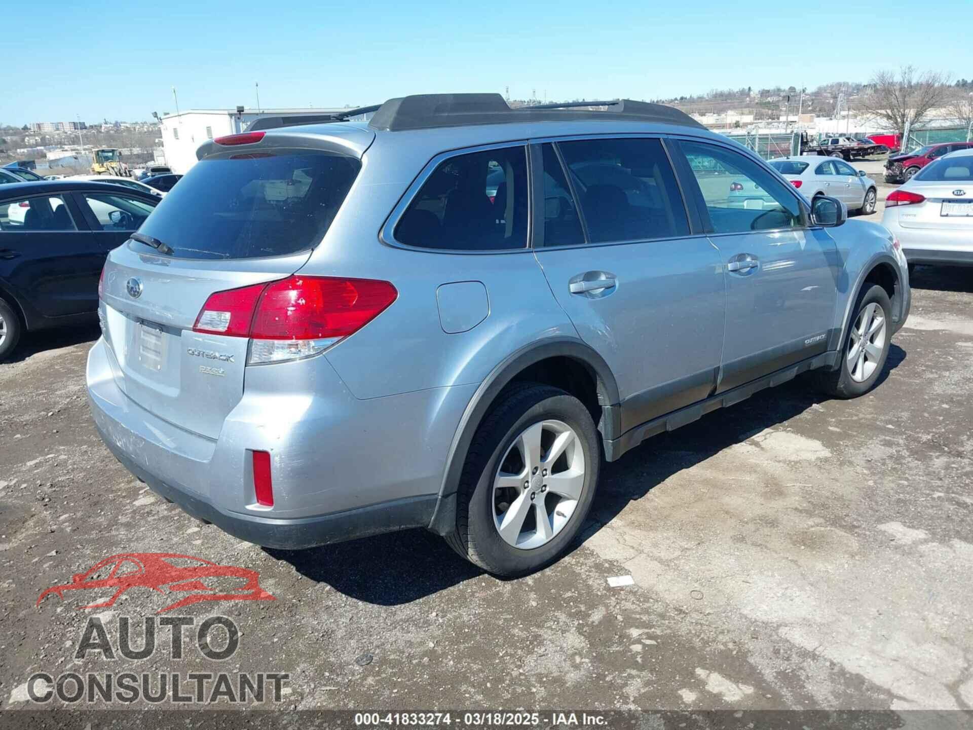 SUBARU OUTBACK 2013 - 4S4BRBGC8D3239709