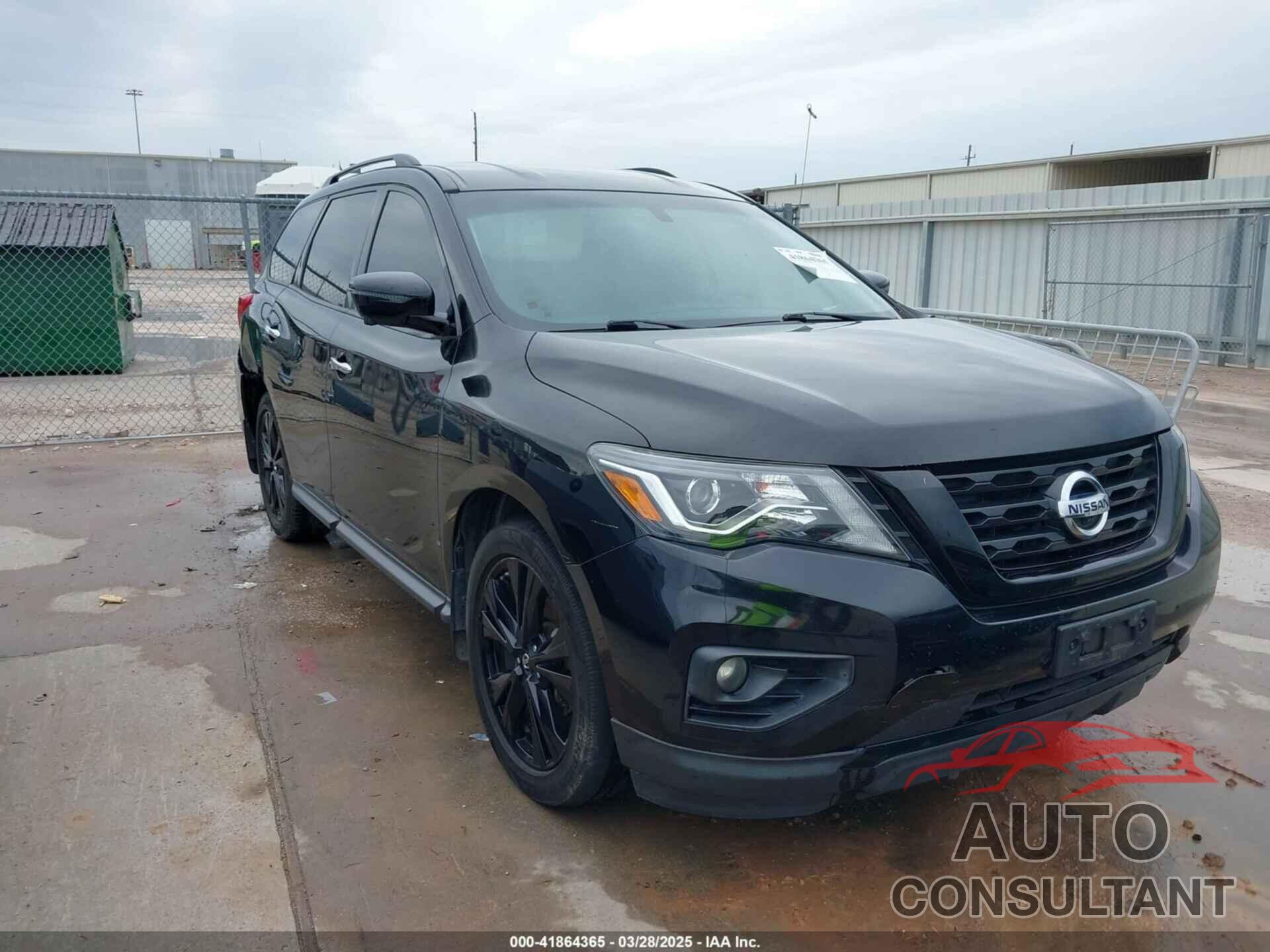 NISSAN PATHFINDER 2018 - 5N1DR2MN8JC649677
