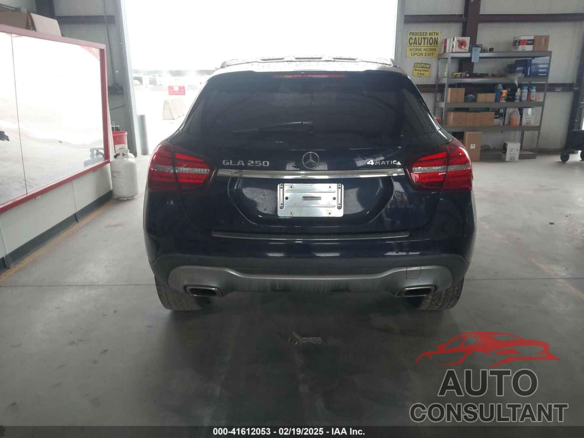 MERCEDES-BENZ GLA 250 2019 - WDCTG4GB8KJ542722